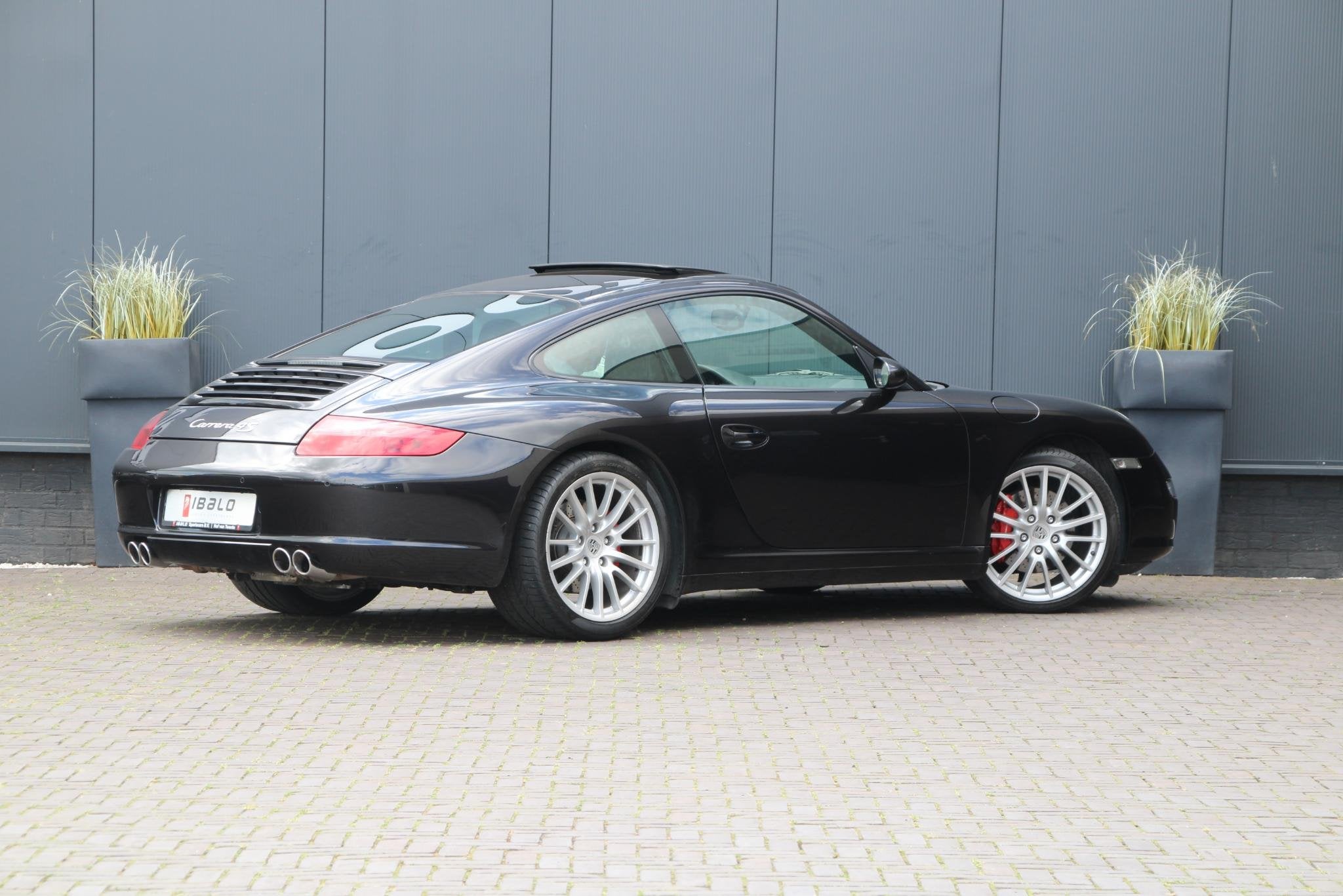 Porsche 911 3.8 Carrera 4S (997) | BOSE | Schuifdak | Vol-Le, Auto's, Porsche, Automaat, 1490 kg, Gebruikt, Zwart