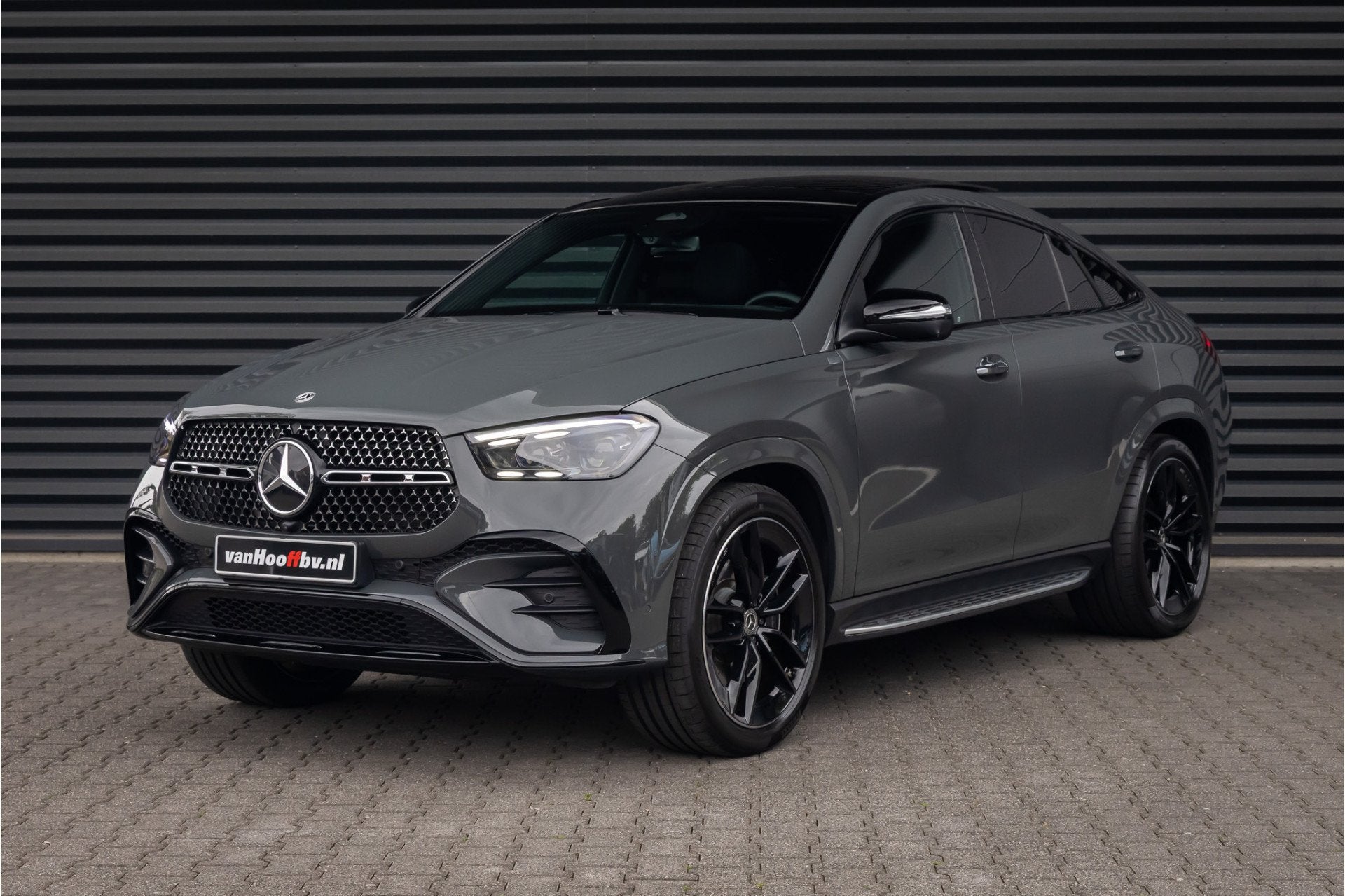 Mercedes-Benz GLE Coupé 450 d 4MATIC AMG Line Head-up - 22', Auto's, Dealer onderhouden, Zwart, 368 pk, Origineel Nederlands