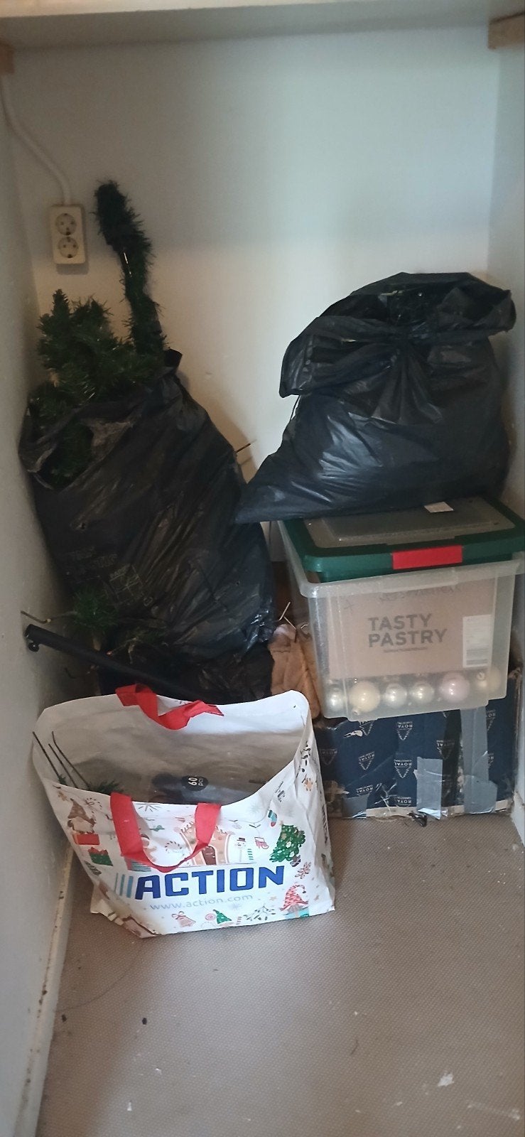 kunst kerstboom met lampjes en ballen etc, Ophalen of Verzenden
