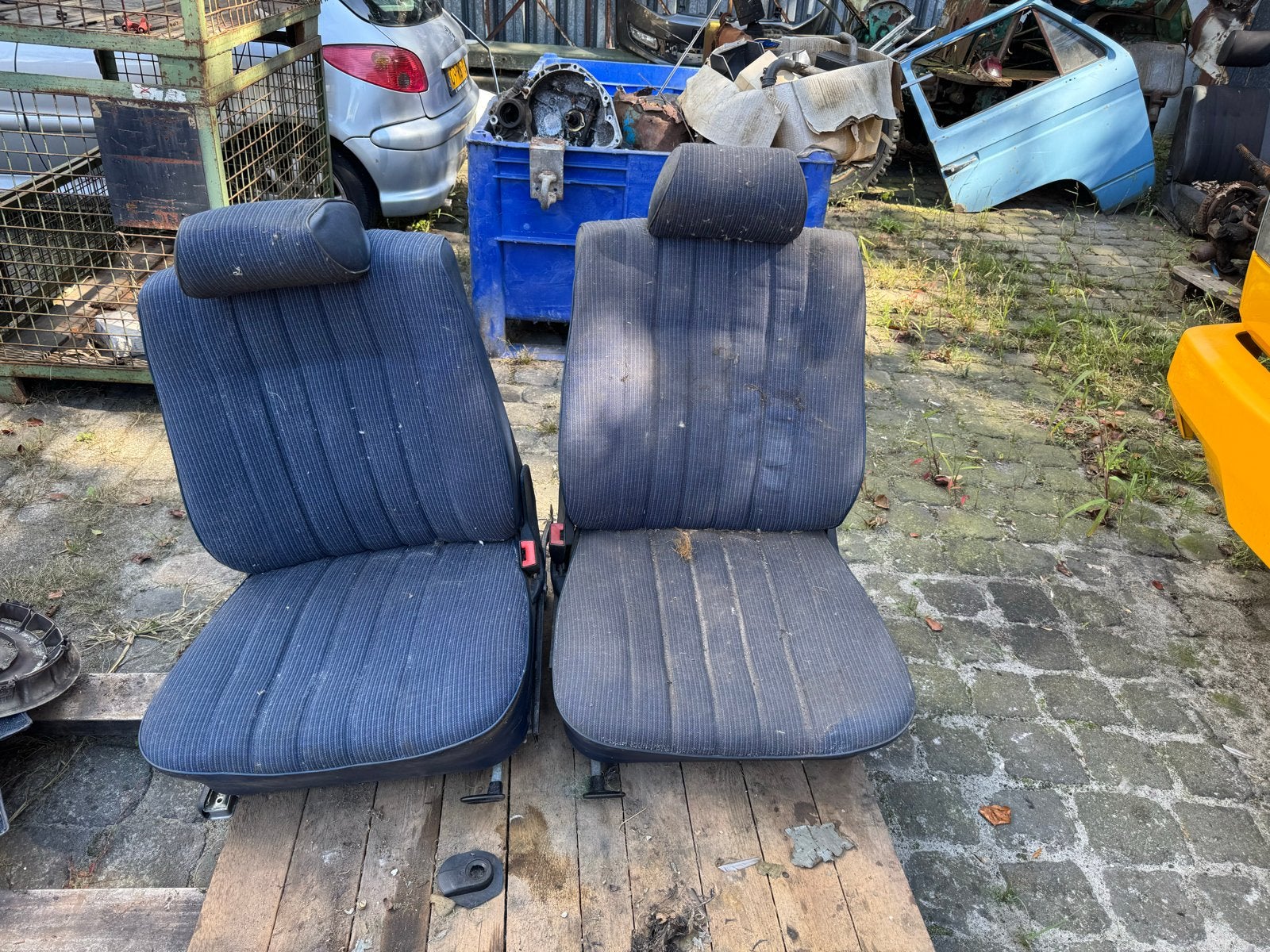 Set bekleding Mercedes 123 sedan, Auto-onderdelen, Interieur en Bekleding, Ophalen of Verzenden, Gebruikt, Mercedes-Benz