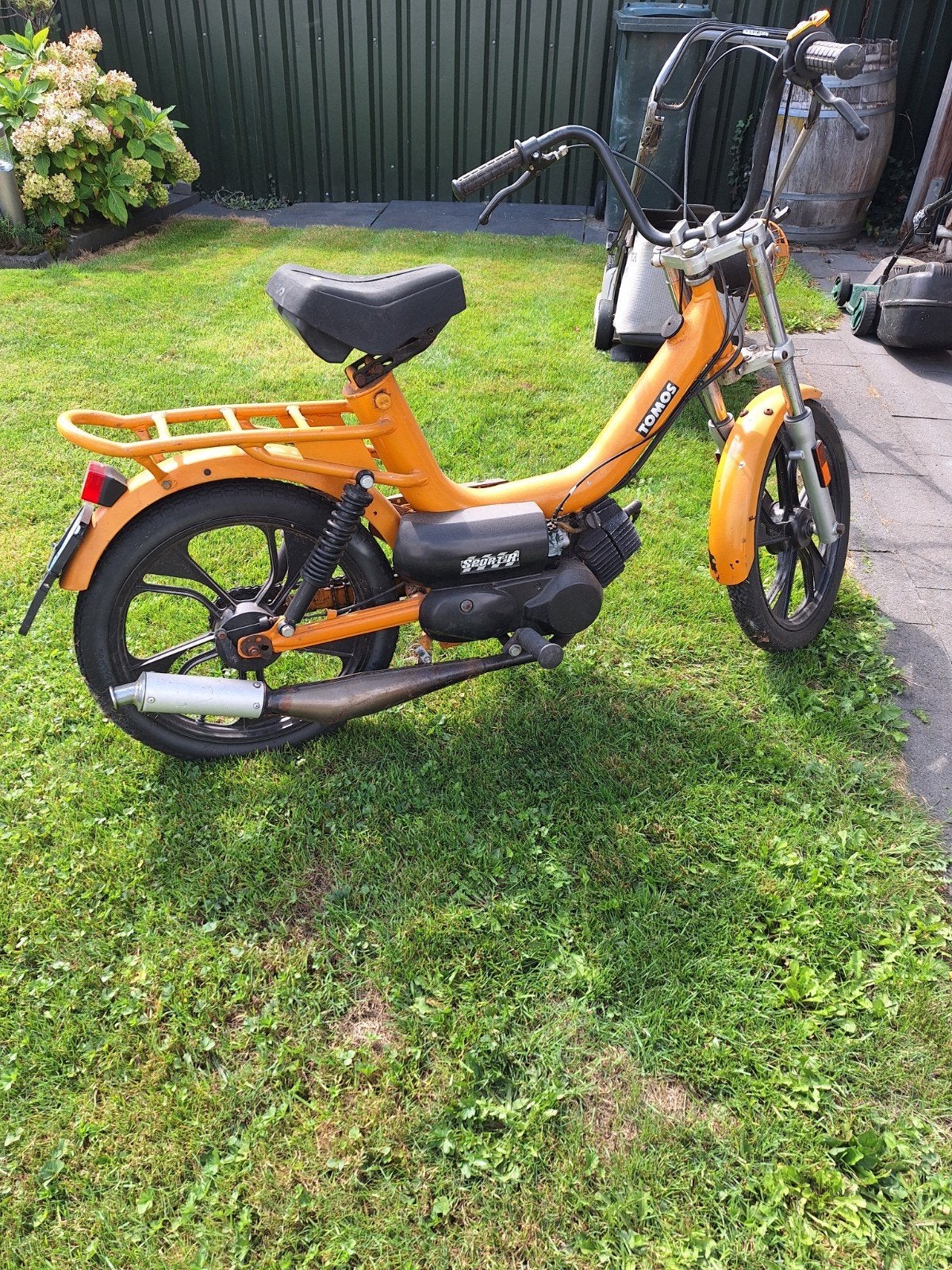 Tomos brommer - Goed onderhouden en betrouwbaar, Fietsen en Brommers, Ophalen of Verzenden, Gebruikt, Maximaal 45 km/u, Tomos