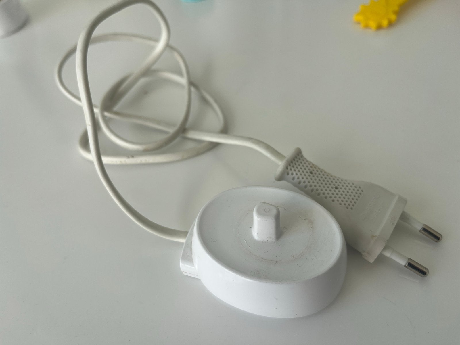 Oplader Oral-B elektrische tandenborstel adapter, Ophalen of Verzenden, Gebruikt, Mondverzorging