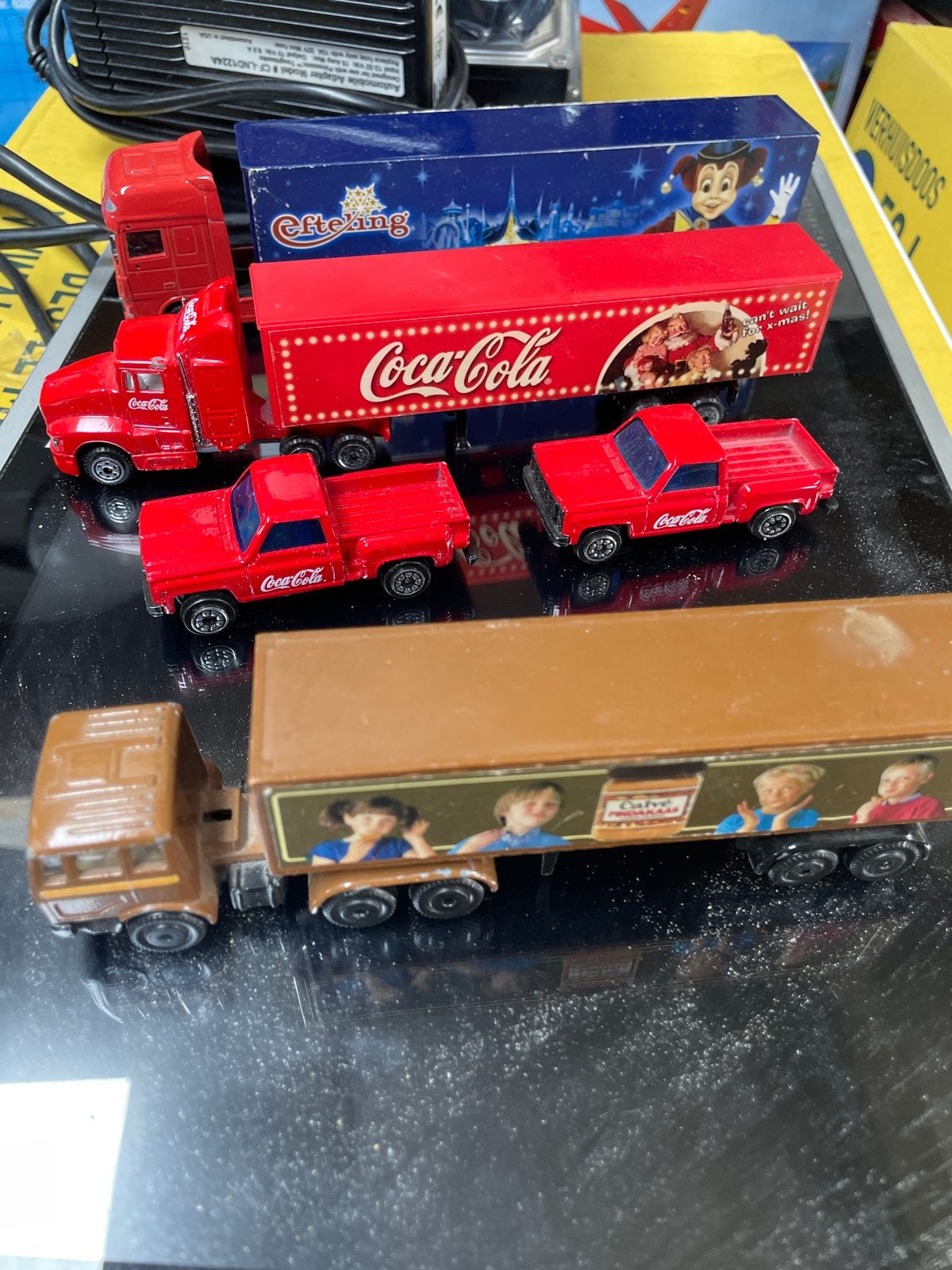 Verzameling Coca-Cola en Calvé Pindakaas speelgoedauto's, Ophalen of Verzenden, Gebruikt