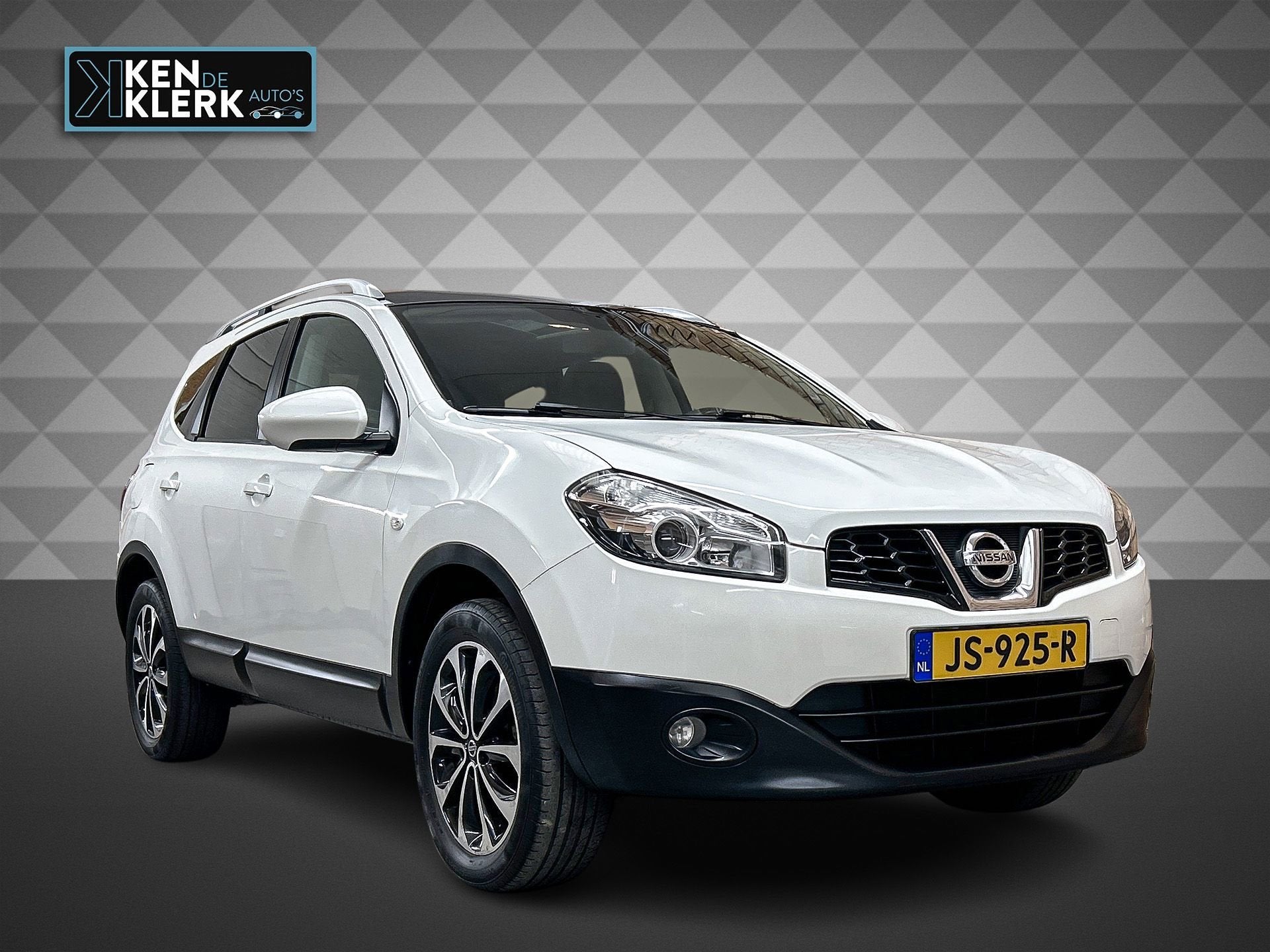 Nissan Qashqai +2 1.6 Connect Edition | 7- Pers | Panorama d, Auto's, Stof, 4 cilinders, 7 stoelen, Wit