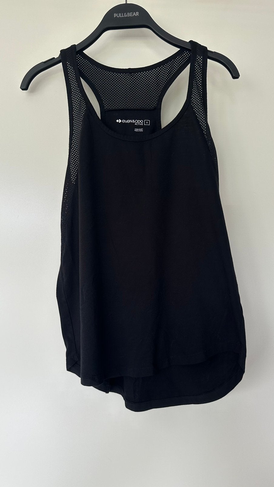 Sporttop/tanktop, maat S, tekst op de achterkant, Zwart, Ophalen of Verzenden, Maat 36 (S), Fitness of Aerobics