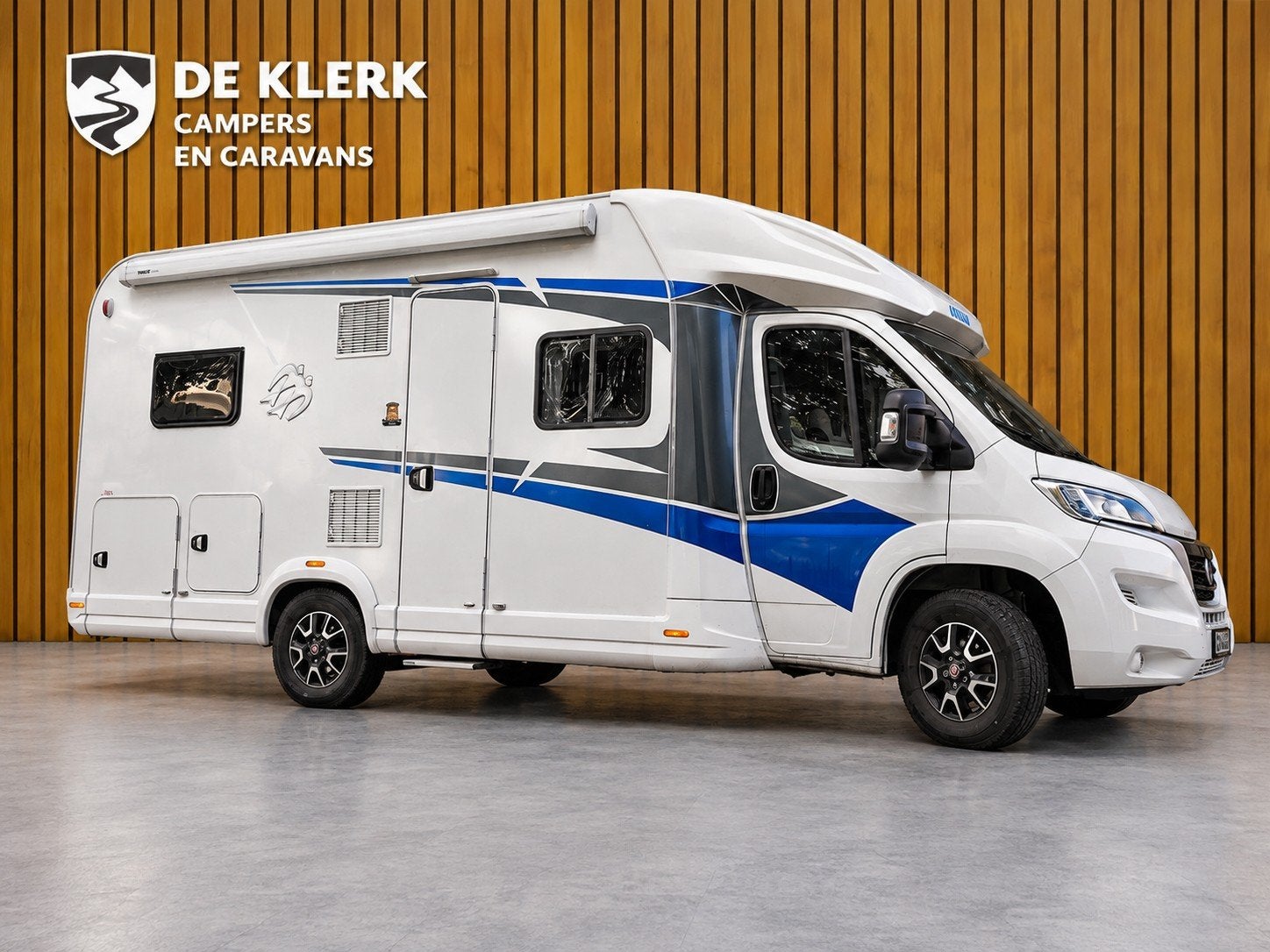 Knaus LIVE WAVE 650 MF (bj 2024), Caravans en Kamperen, 6 tot 7 meter, Bedrijf, Info@deklerkcaravans.nl, Klerk Caravans, de