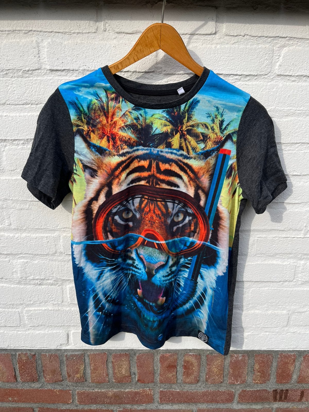 C&A T-shirt met tijgerprint – maat 146/152 stoer & kleurrijk, Ophalen of Verzenden, Zo goed als nieuw, Jongen of Meisje, Shirt of Longsleeve