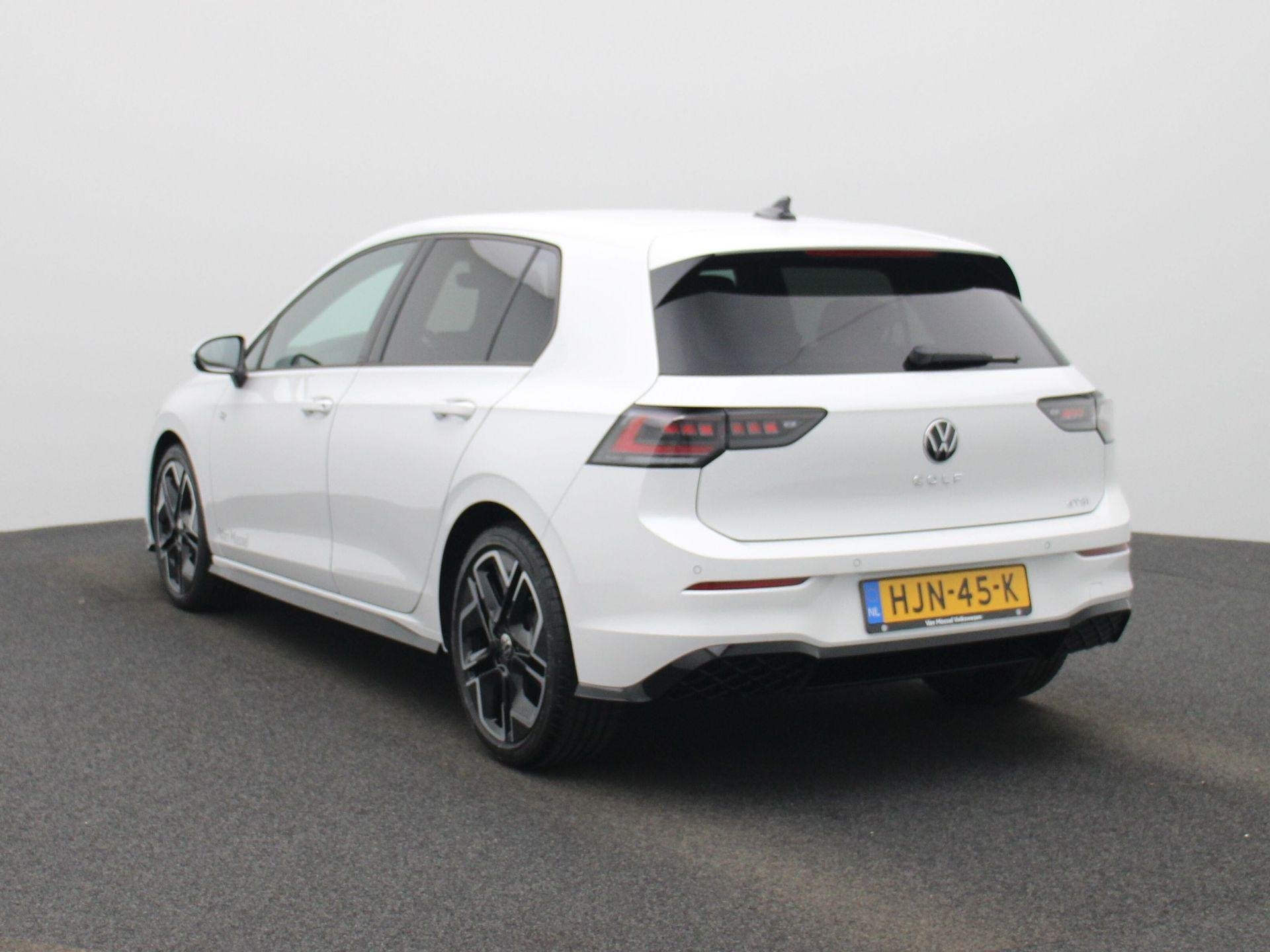 Volkswagen Golf 1.5 eTSI R-Line Edition 116 PK| Origineel Ne, 12 maanden, Stof, 1498 cc, 4 cilinders