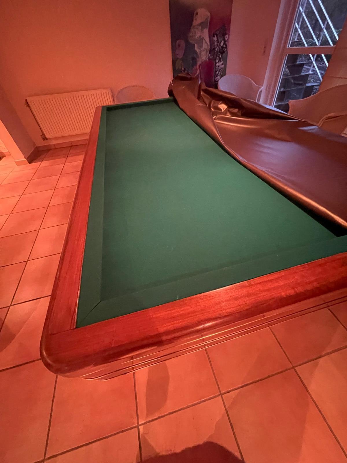 Roothaert Biljarttafel – 230x115 cm – incl. hoes en keuen, Sport en Fitness, Biljarten en Poolen, Ophalen, Zo goed als nieuw, Biljarttafel