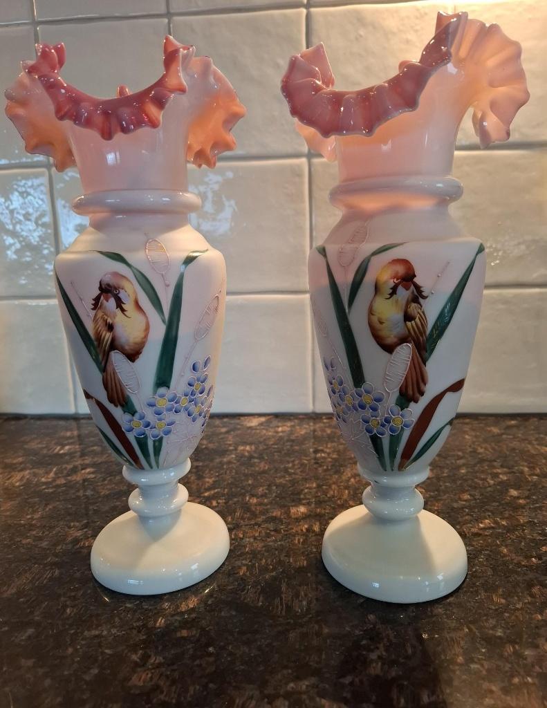 Vintage Bohemian-style opaline vazen, Antiek en Kunst, Antiek | Glas en Kristal, Ophalen of Verzenden