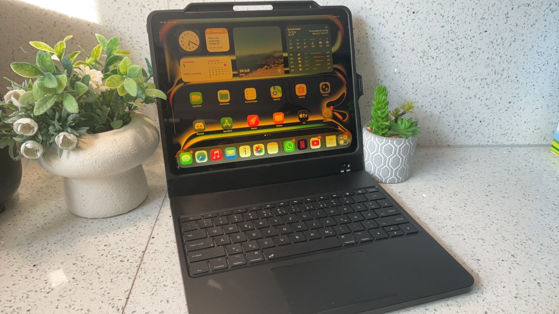 Ipad pro 12,9 inch 4the generatie (met Keybord), Computers en Software, Apple iPads, Apple iPad, Zwart, 12 inch, 128 GB