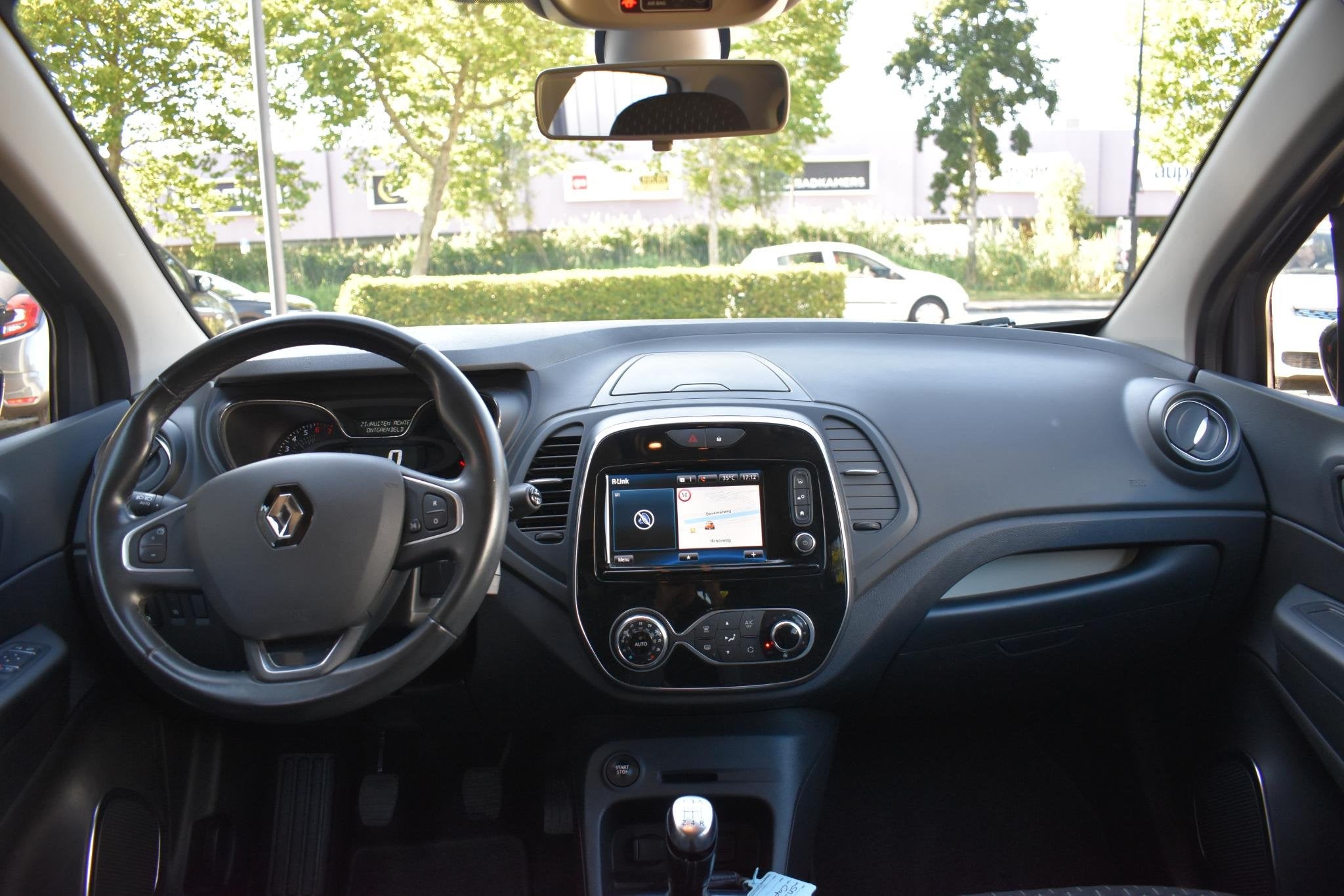 Foto 12 van Renault Captur TCe Intens | DEALER ONDERH. | TREKHAAK | CAME