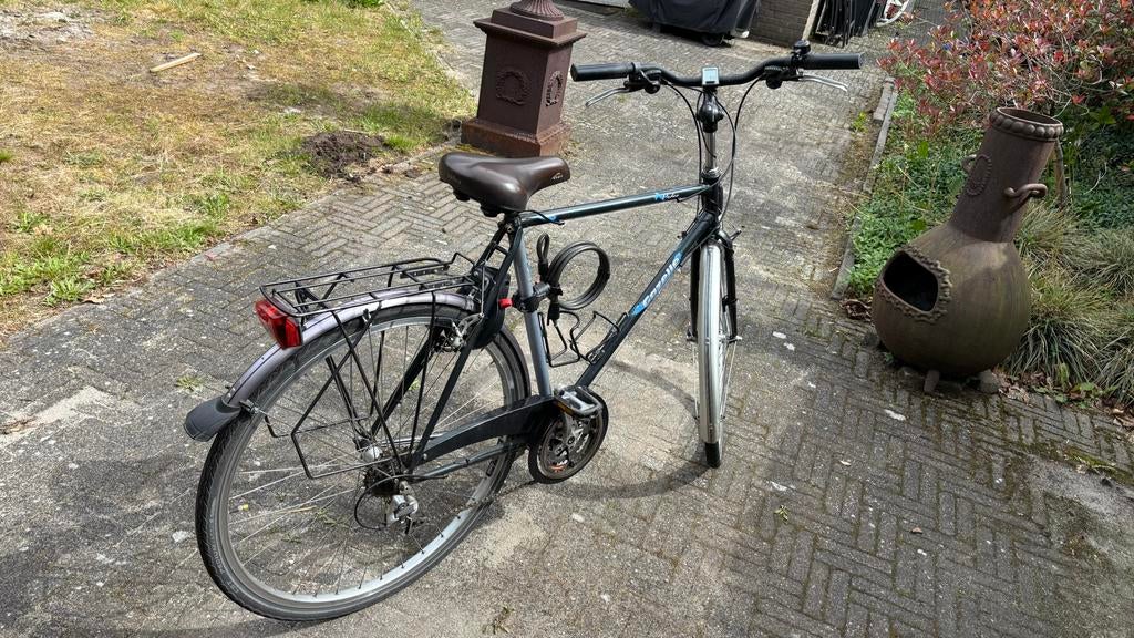 Gazelle fiets met versnellingen en slot, Fietsen en Brommers, Fietsen | Heren | Herenfietsen, Ophalen, Velgrem, Versnellingen