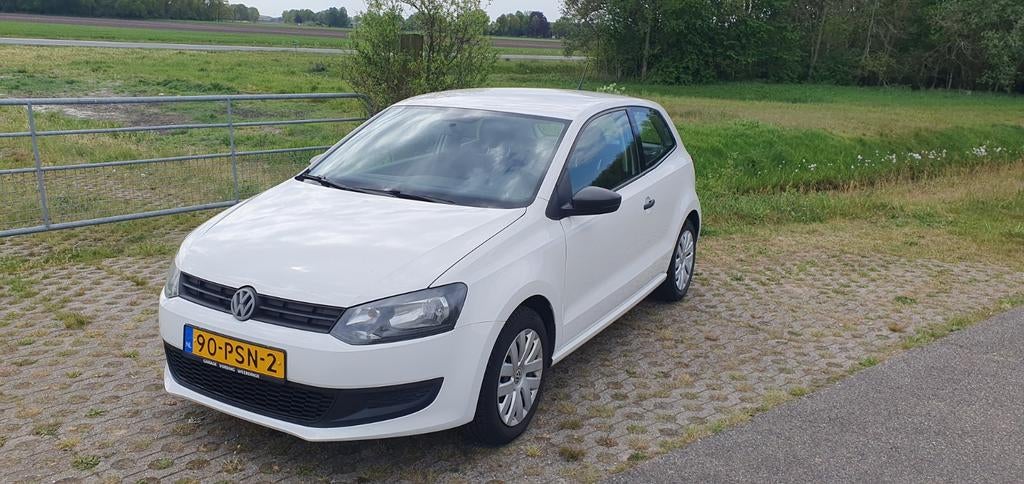 Volkswagen Polo 1.2 51KW 2011 Wit, Auto's, Volkswagen, Voorwielaandrijving, 40 €/maand, 1198 cc, Wit
