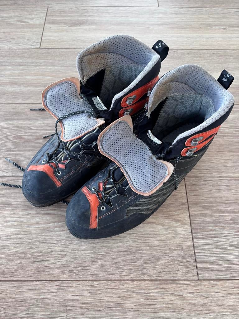 Scarpa D bergschoenen maat 48 (valt als 46), Sport en Fitness, Bergsport en Wandelen, Ophalen of Verzenden, Gebruikt, Schoenen