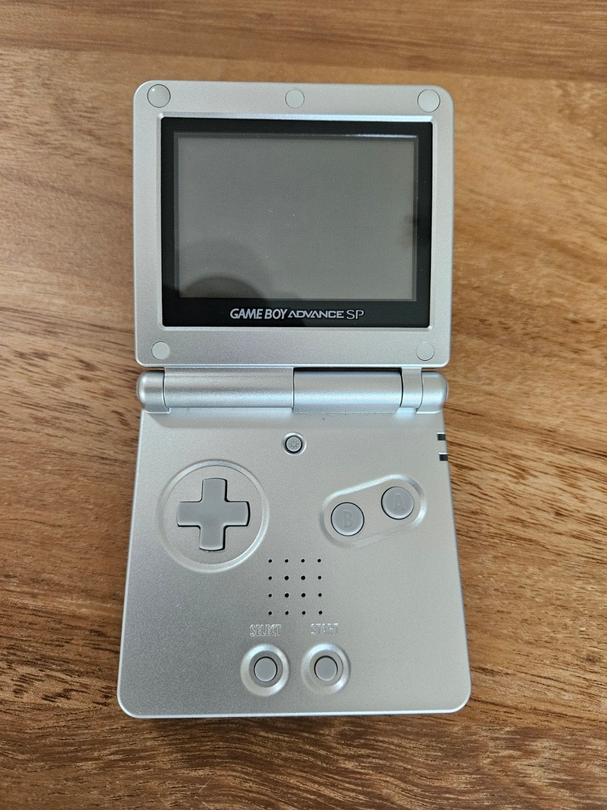 Game Boy Advance SP - Zilverkleurig (erg goede staat), Spelcomputers en Games, Spelcomputers | Nintendo Game Boy, Ophalen of Verzenden