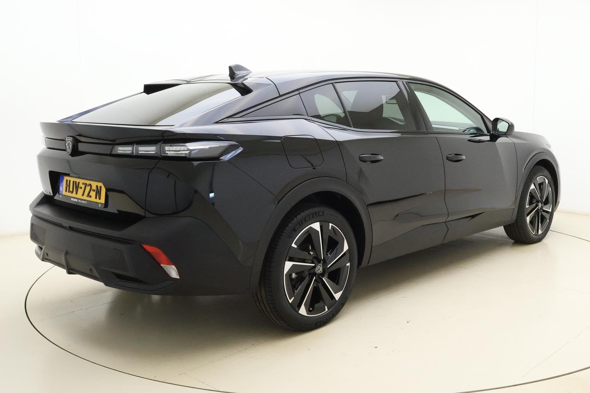 Peugeot 408 1.2 Hybrid 145 e-DCS6 Allure | Achteruitrijcamer, Gebruikt, Euro 6, 1199 cc, Leder en Stof