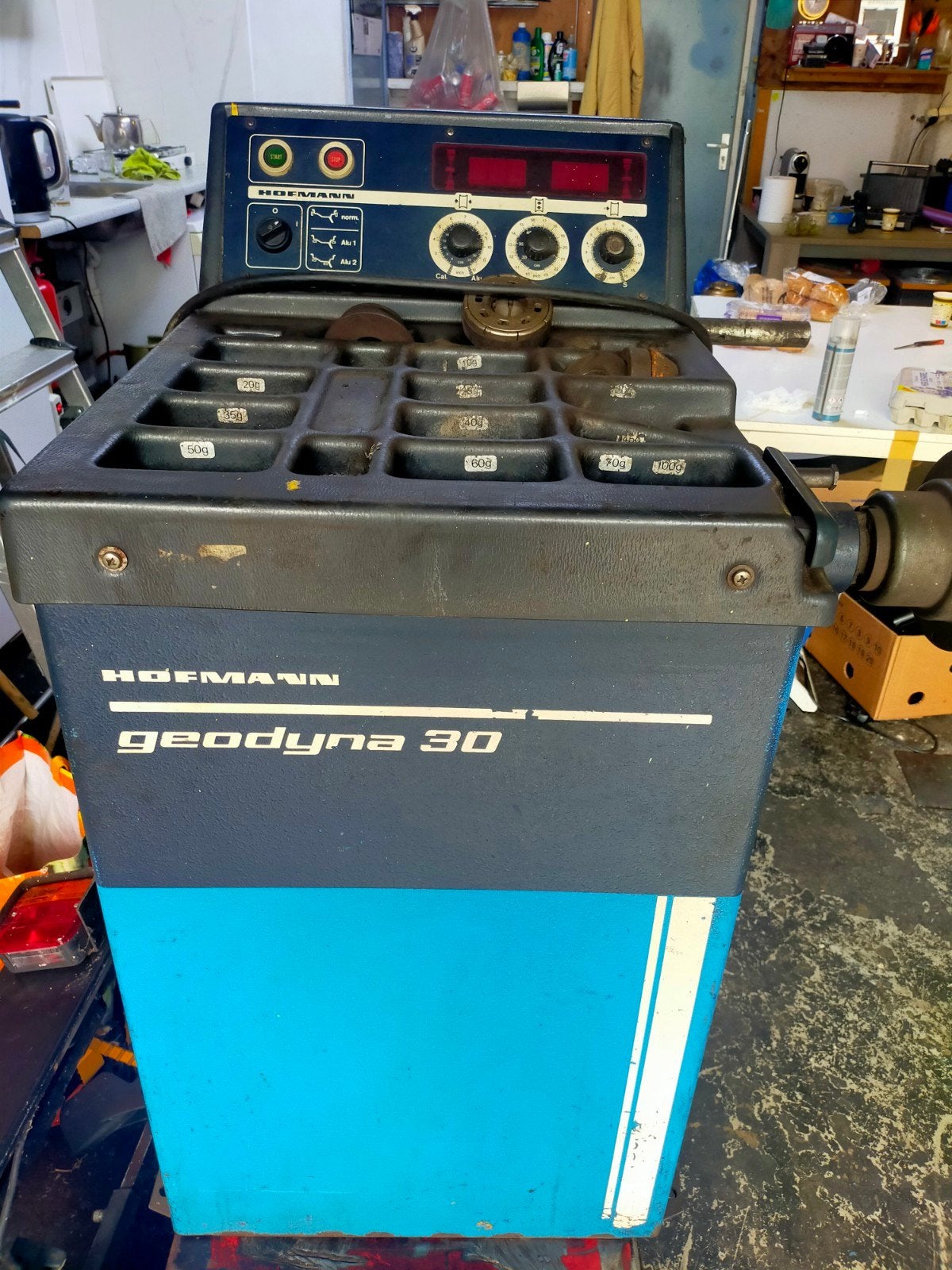 Hofmann Geodyna 30 banden balanceerapen banden apparaat para, Ophalen