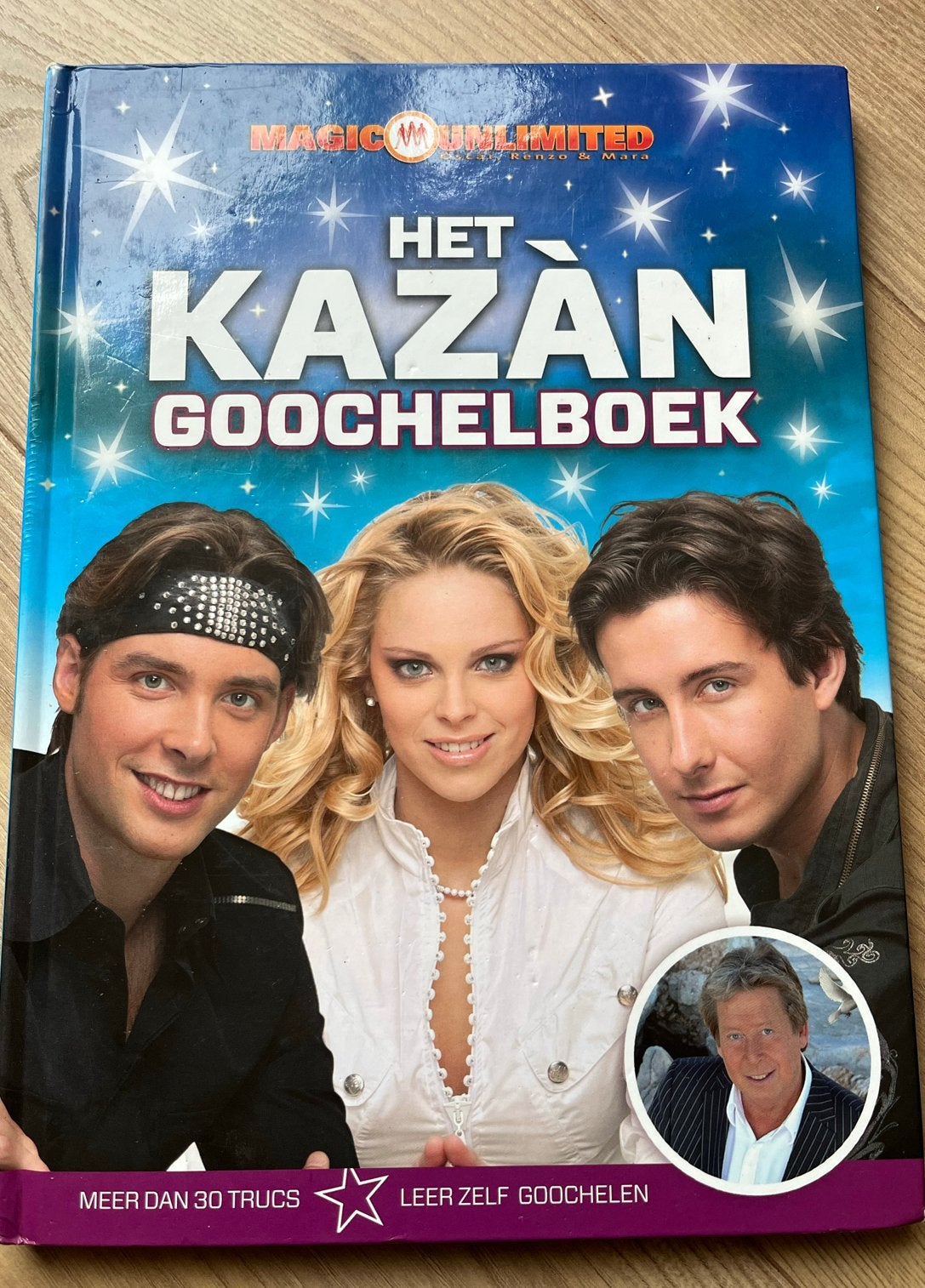 Het Kazàn Goochelboek - Leer zelf goochelen, Boeken, Ophalen of Verzenden, Zo goed als nieuw, Overige onderwerpen, Geschikt voor kinderen