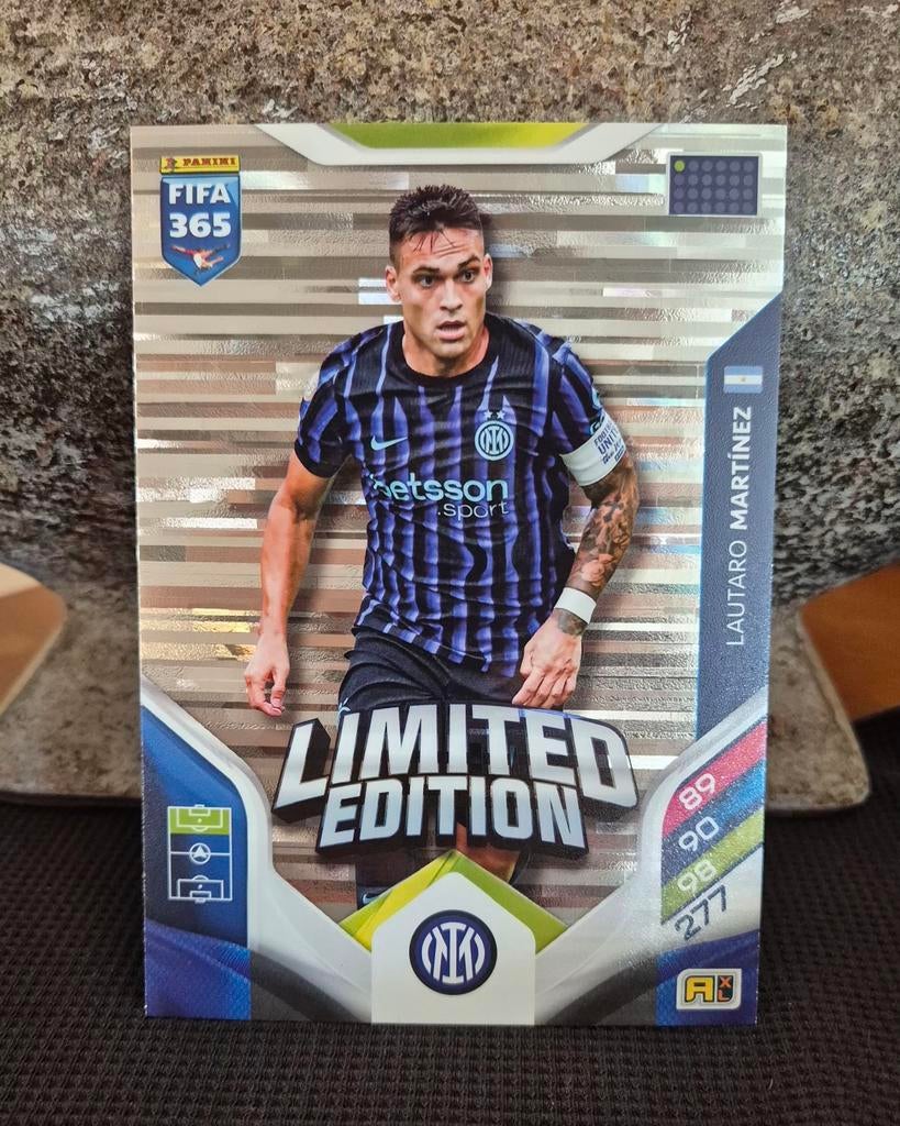 Lautaro Martínez XXL Limited Edition - FIFA 365 2026 Panini, Spelerskaart, Ophalen of Verzenden, V.le Emilio Po 380 - 41126 Modena, Italy