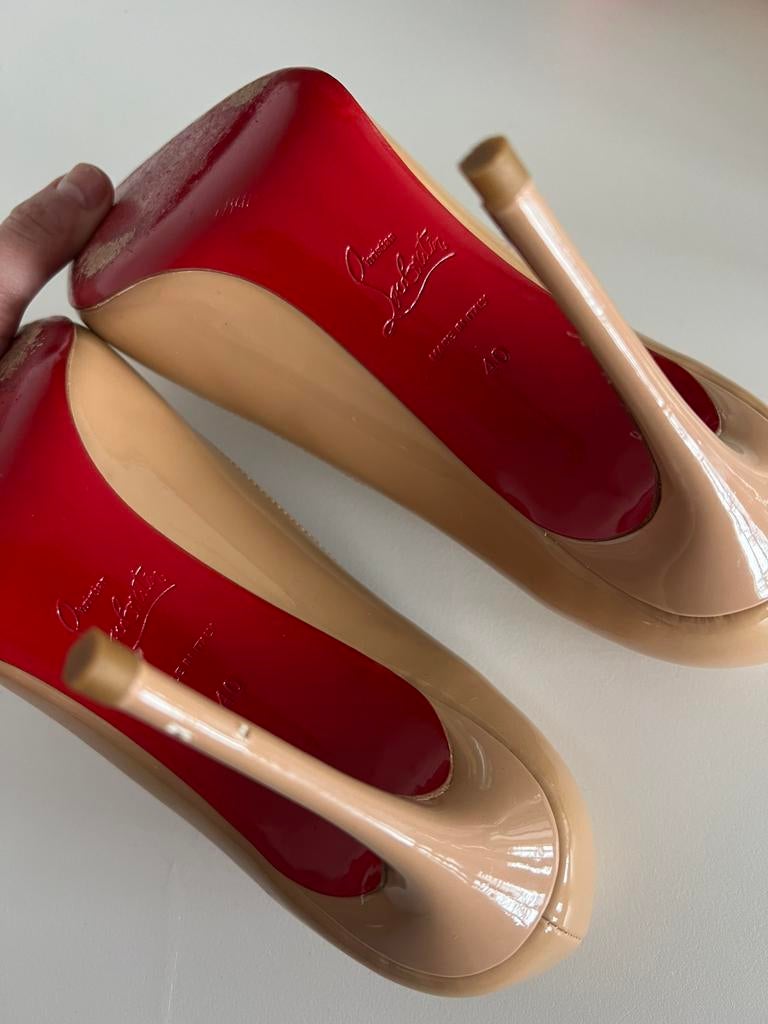 Louboutin maat 40, Ophalen, Hoge laarzen, Beige, Gedragen