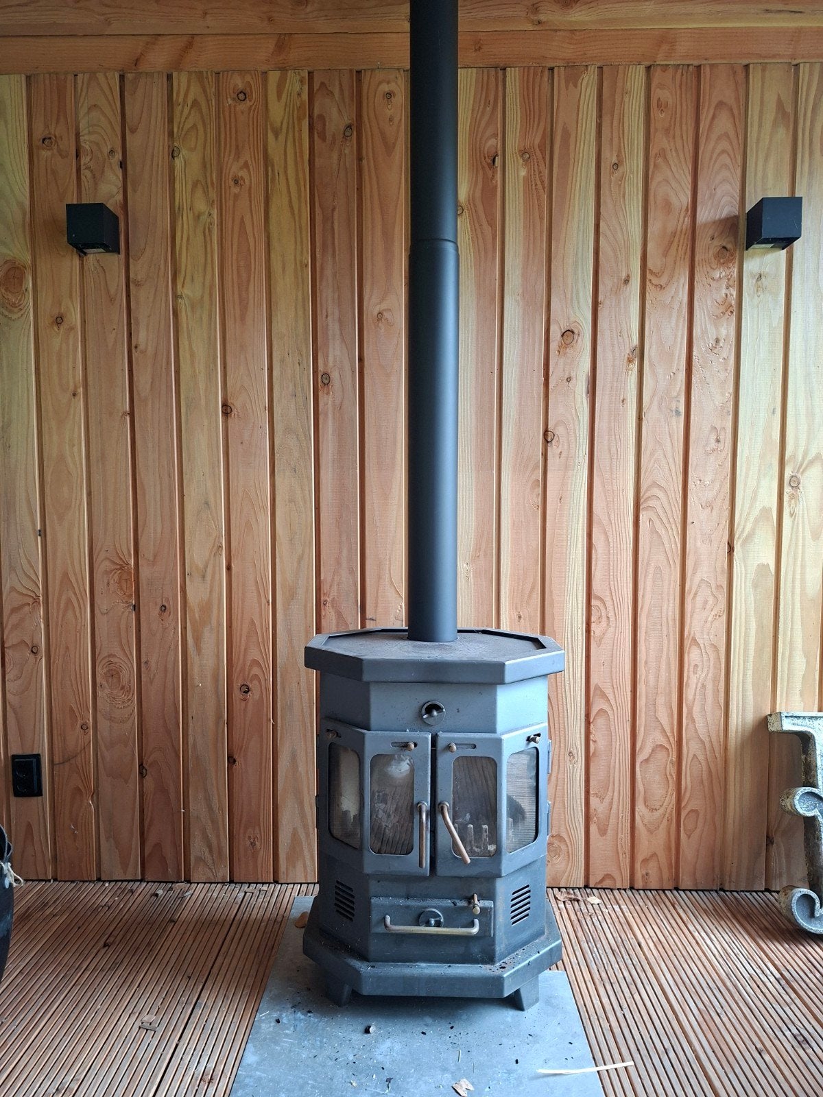 hout kachel haard met pijp, adapter en nieuwe vuurplaten, Ophalen, Gebruikt, Vrijstaande haard, Houthaard