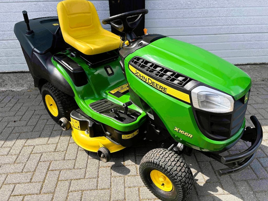 Zeer nette John Deere zitmaaier met opvang, 90 tot 120 cm, Ophalen, John Deere, Opvangbak