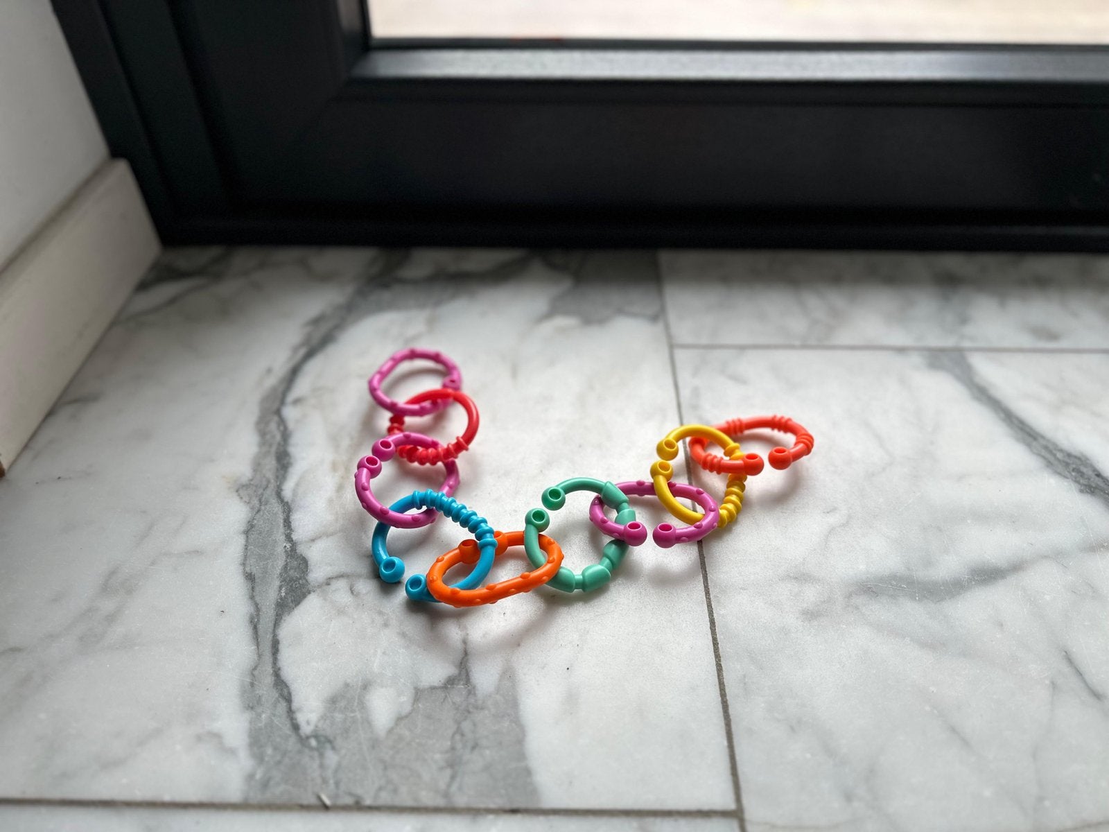 Kleurrijke baby speelringen - ideaal voor kinderwagen, Ophalen of Verzenden, Zo goed als nieuw, Overige typen