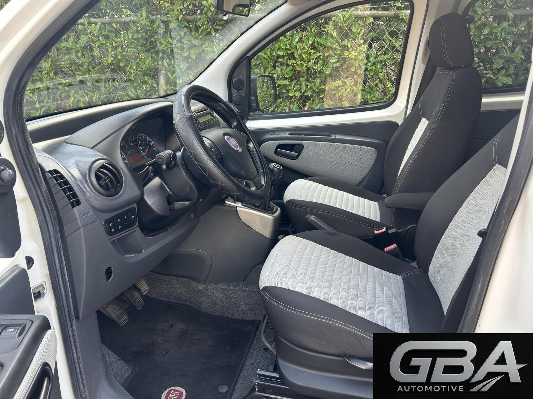 Fiat Qubo 1.4 Dynamic Koude Airco + NIEUWE Distributieset, Auto's, Voorwielaandrijving, Verwarmde buitenspiegels, 4 cilinders
