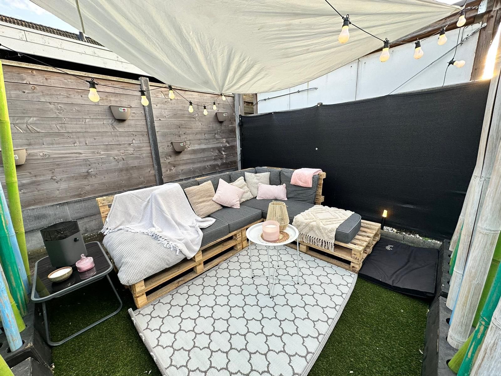 Palletbank / Loungehoek incl. kussens, Tuin en Terras, Tuinsets en Loungesets, Ophalen, Gebruikt, Loungeset, Bank