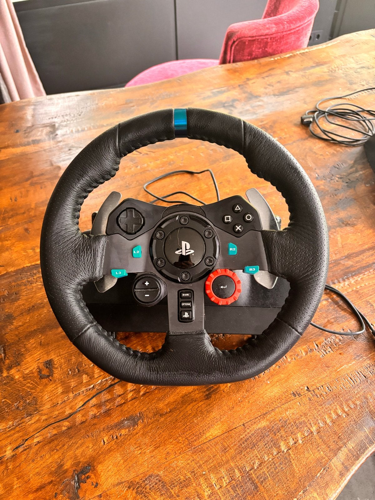 Logitech G29 racestuur met pedalen en schakelpook, Ophalen, Gebruikt, Stuur of Pedalen, PlayStation 4