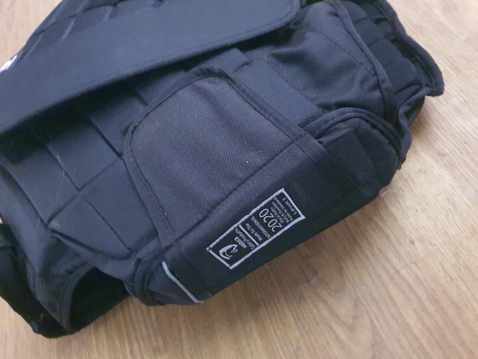 Bodyprotector kind, Verzenden, Zo goed als nieuw