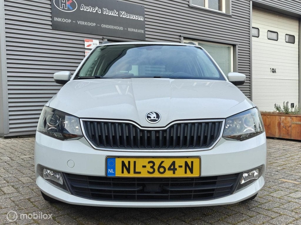 Skoda Fabia Combi 1.2TSi 90pk Drive Clima Navi LM15 PDC NAP, 40 €/maand, Euro 6, 4 cilinders, Wit
