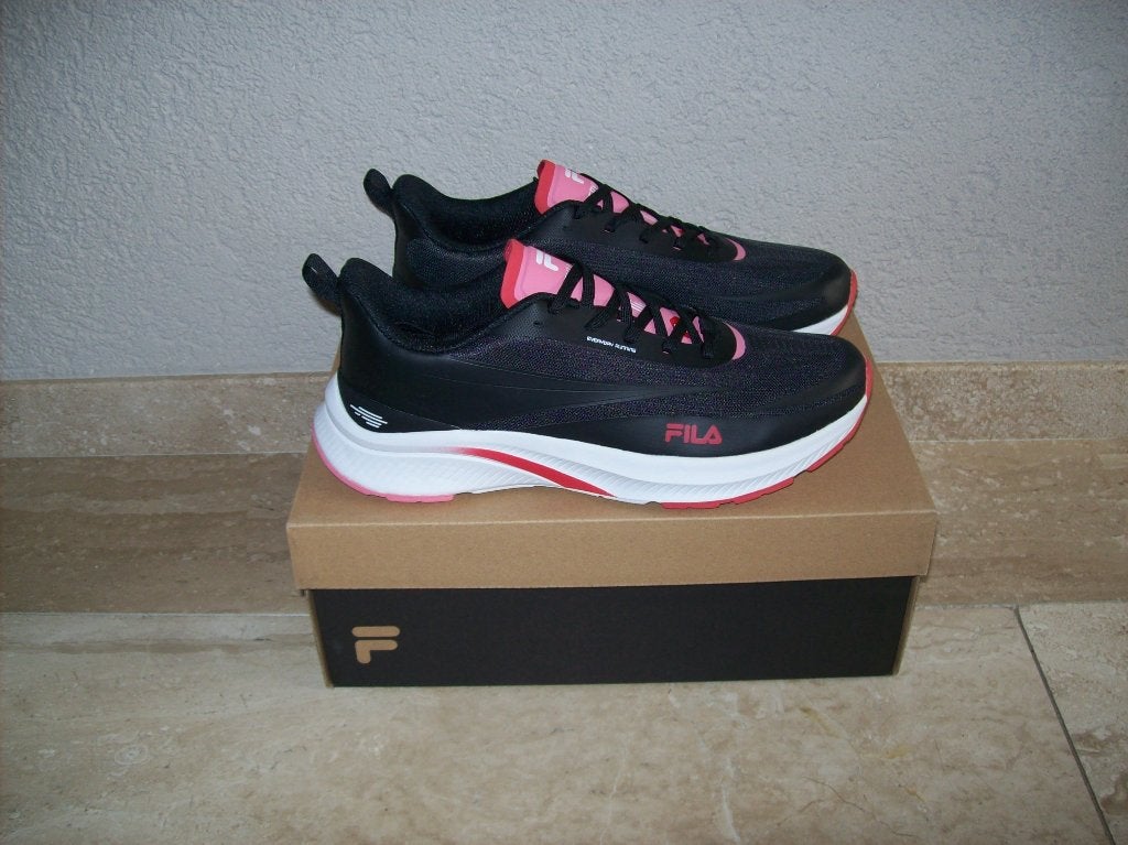 FILA Beryllium dames sport schoenen maat 39, 40, Zwart, Nieuw, Ophalen of Verzenden, Sneakers of Gympen
