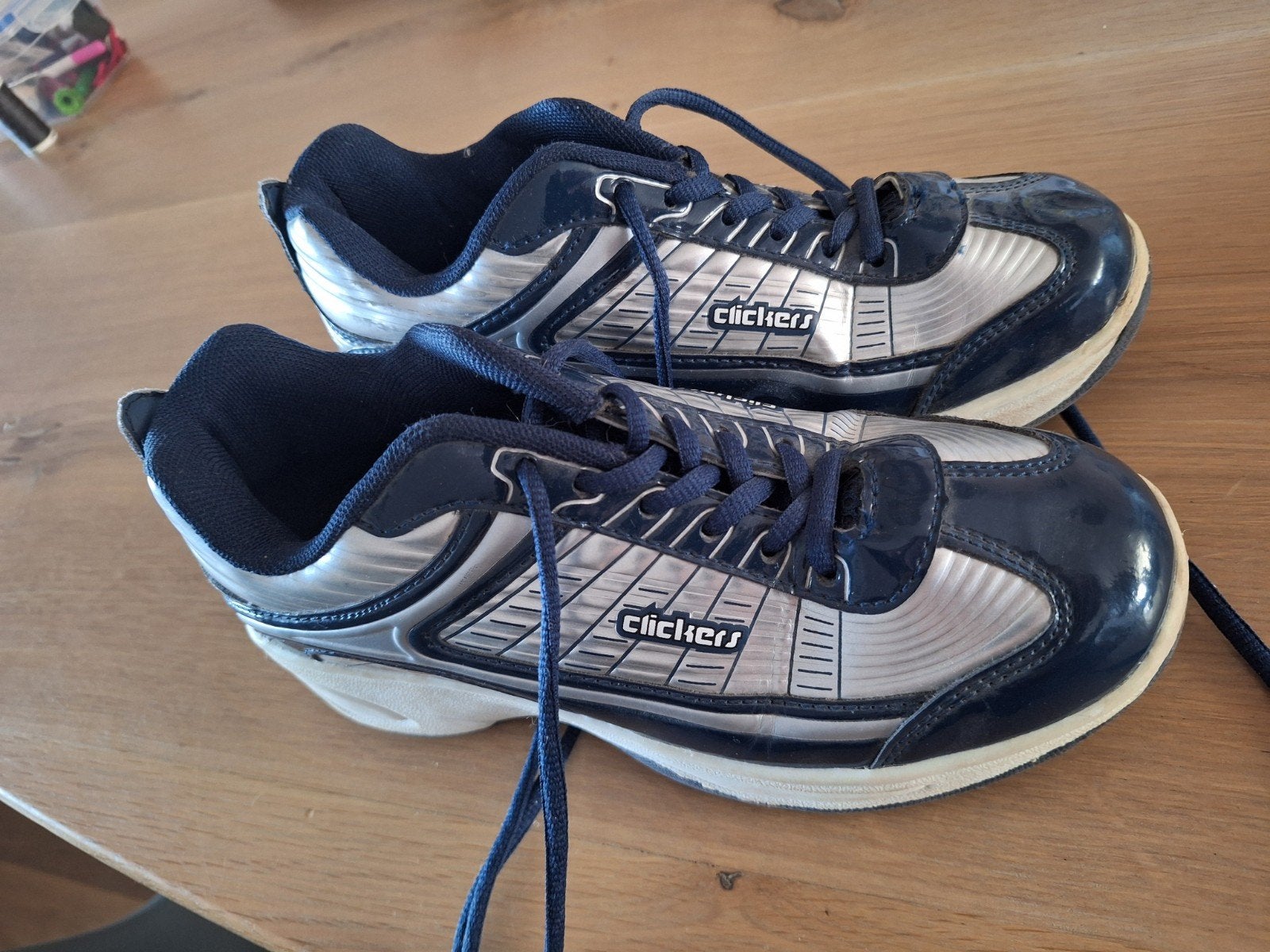 Clickers Heely's - Schoenen met wieltjes - Maat 36/37, Ophalen of Verzenden, Gebruikt