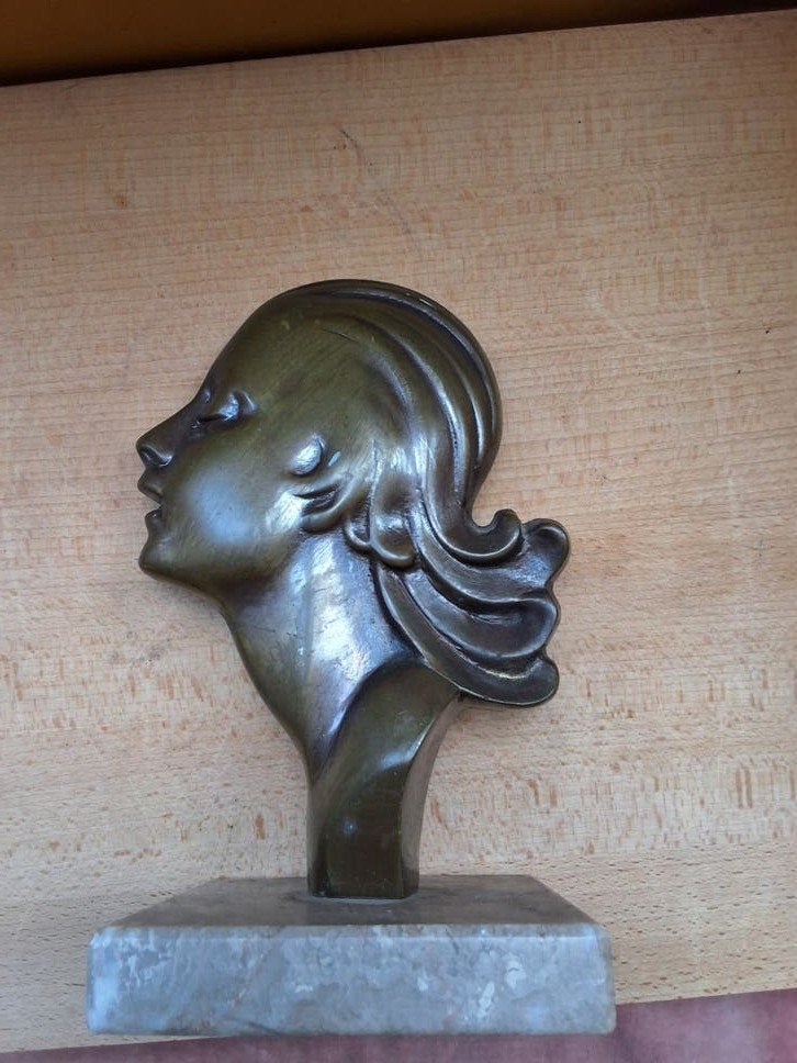 Art Deco brons  Buste Vrouw op Marmeren Sokkel 20cm hoog, Antiek en Kunst, Minder dan 20 cm, Art deco, Buste, Ophalen of Verzenden