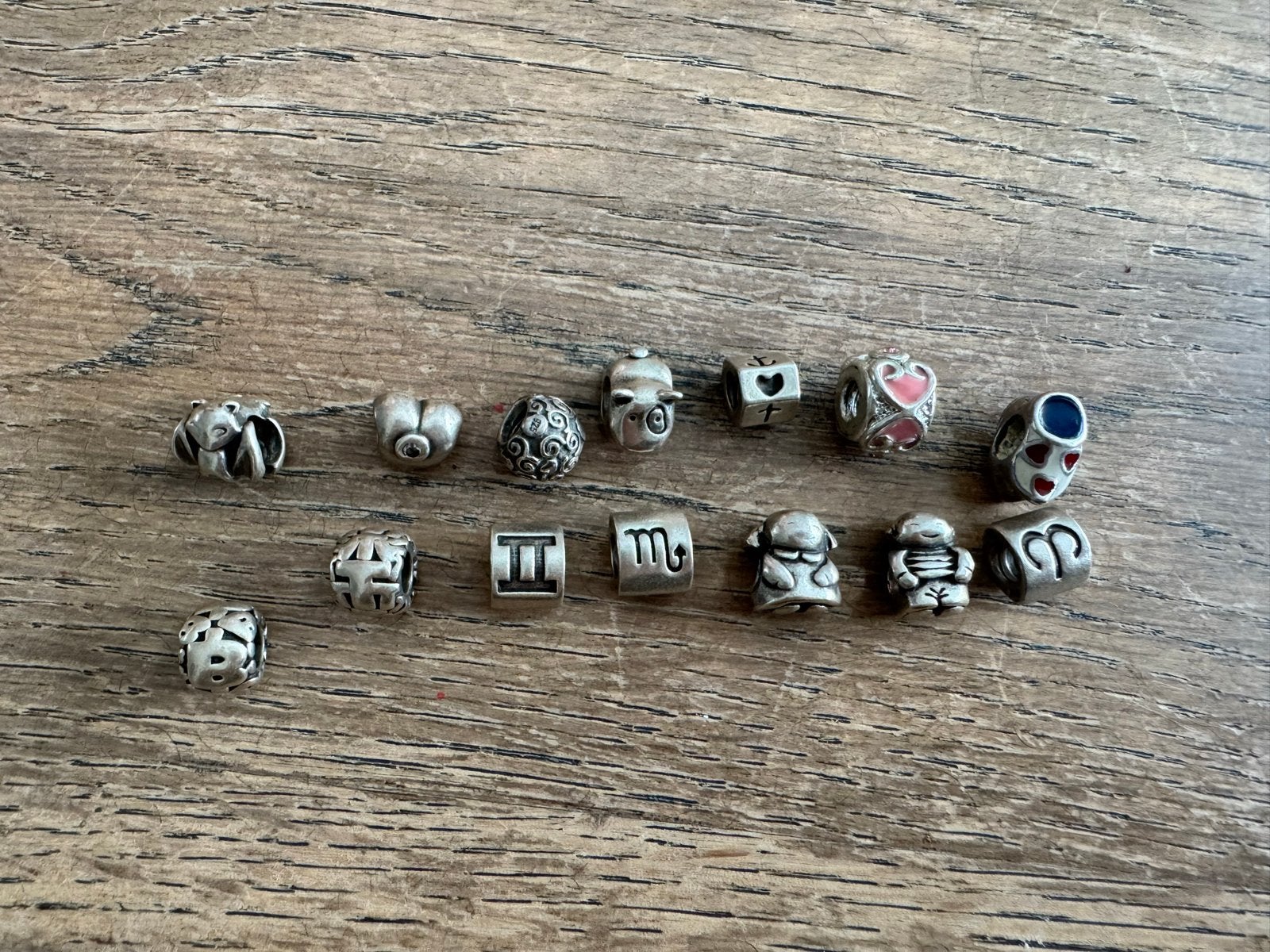Diverse zilveren bedels Pandora voor armband of ketting, Overige merken, Gebruikt, Ophalen of Verzenden, 4 bedels of meer