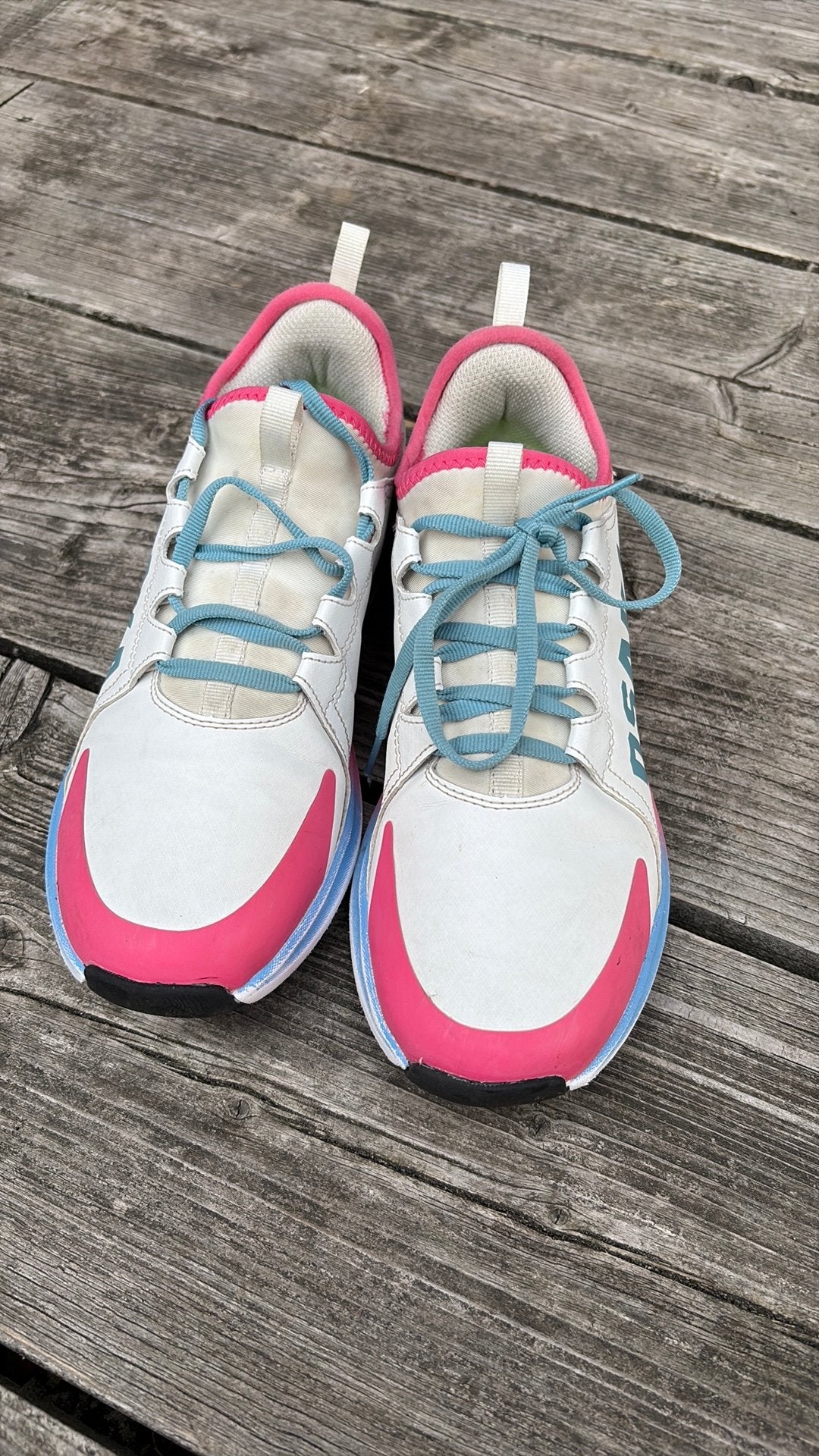 Hockeyschoenen, Ophalen of Verzenden, Zo goed als nieuw, Schoenen