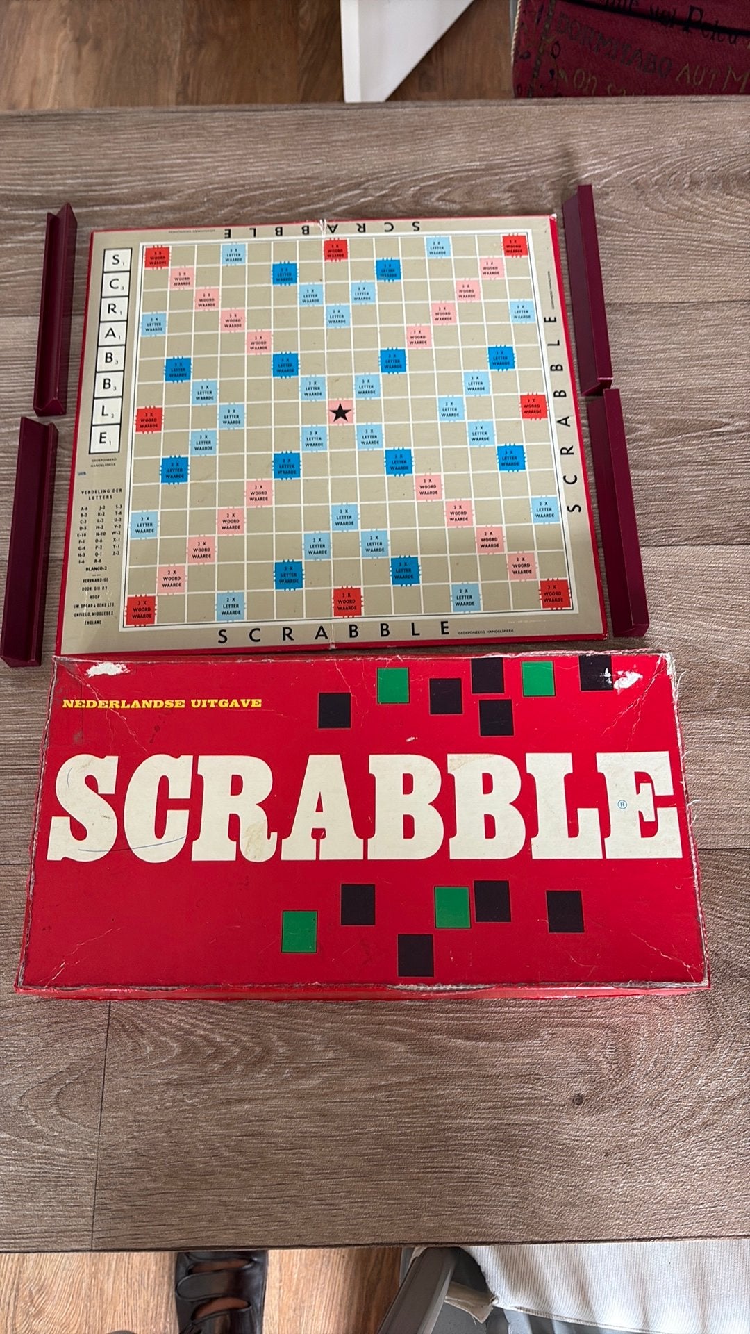 SCRABBLE VINTAGE COMPLEET, Ophalen of Verzenden, Zo goed als nieuw