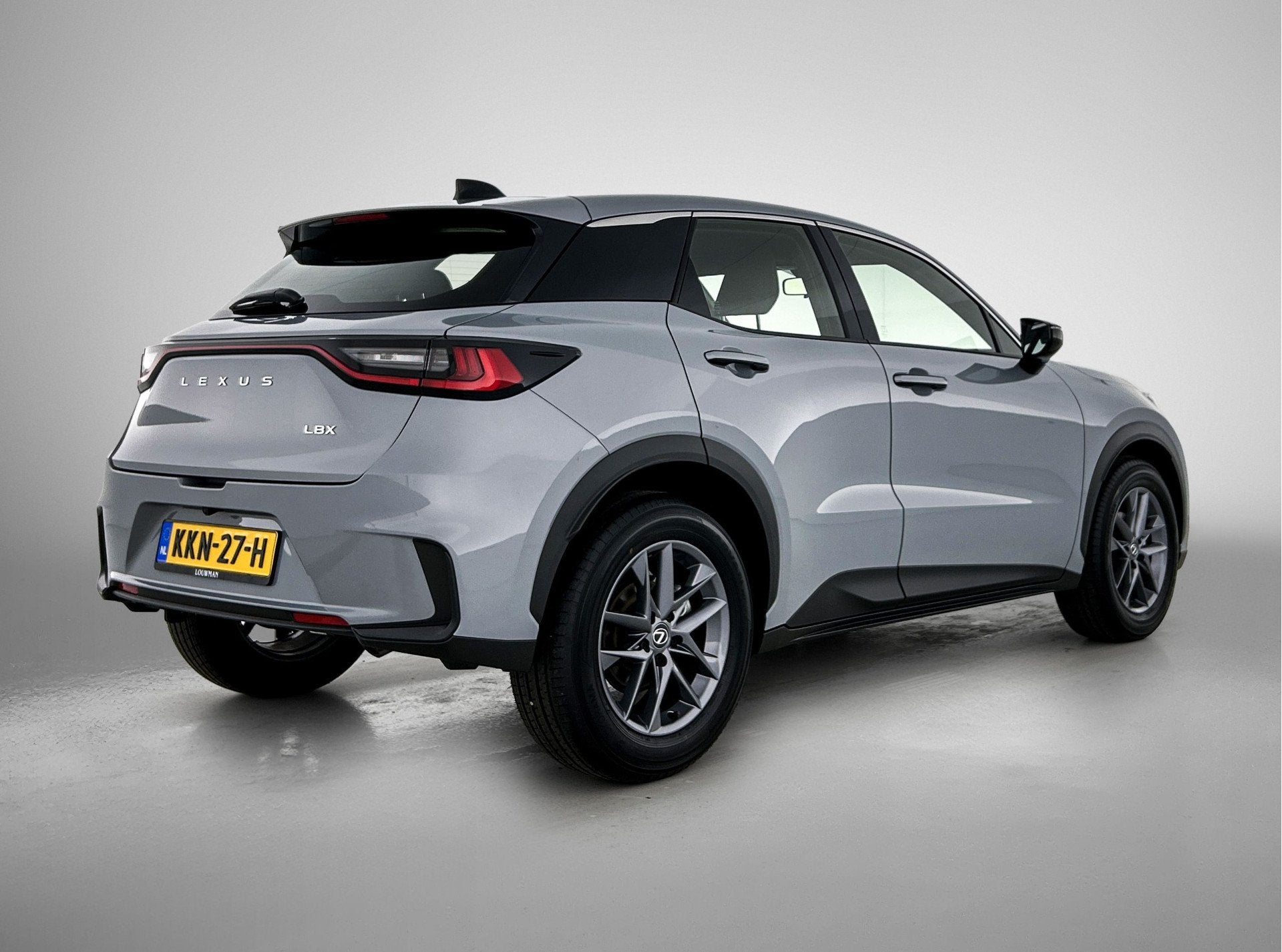 Lexus LBX 2WD | Lexus Link+ | Achteruitrijcamera | Apple Car, 12 maanden, Gebruikt, 1490 cc, Bedrijf