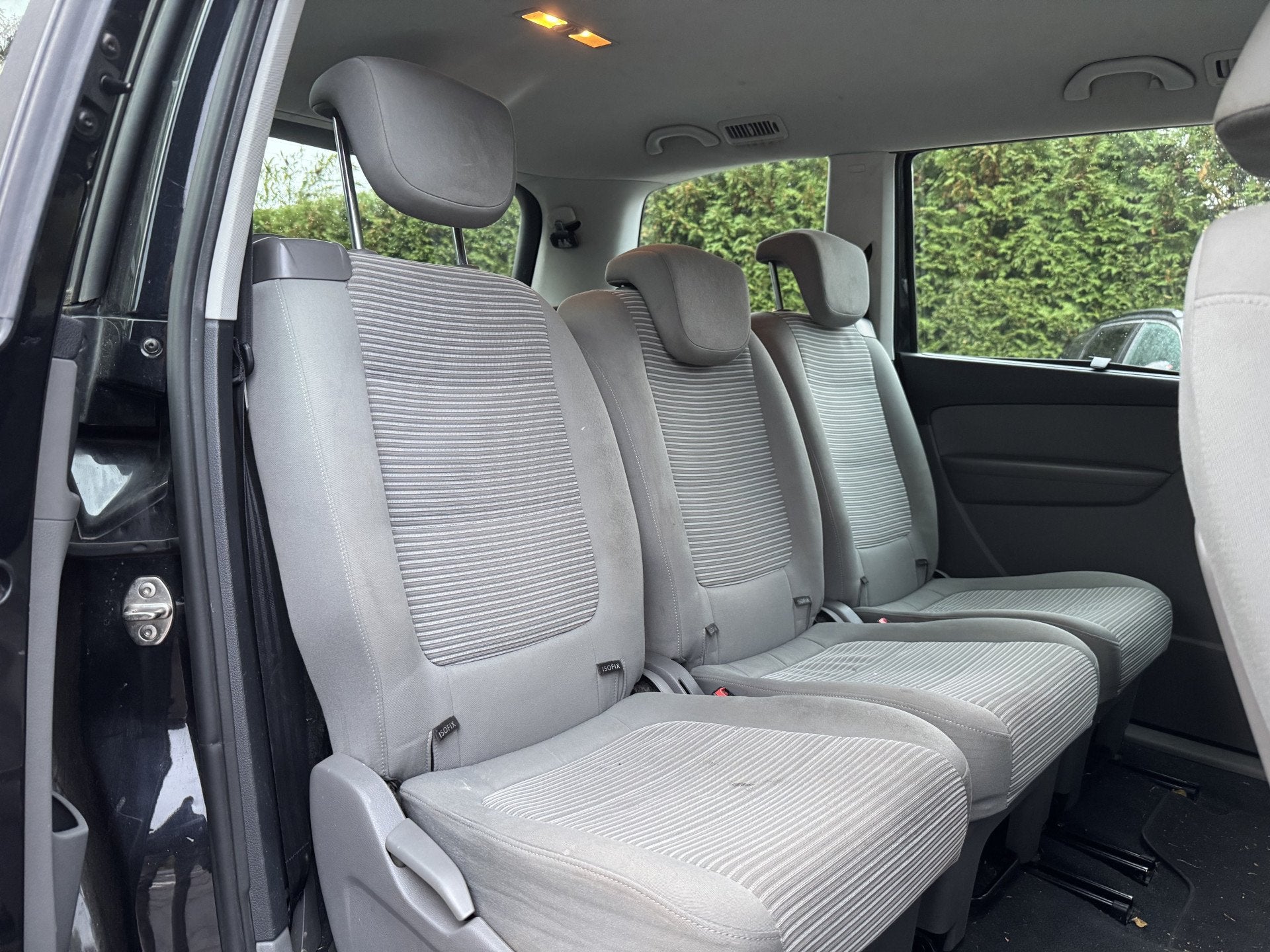 SEAT Alhambra 2.0 TDi 140pk Style 7p. DSG EU export price 3., Auto's, Euro 5, Gebruikt, Beige, 4 cilinders
