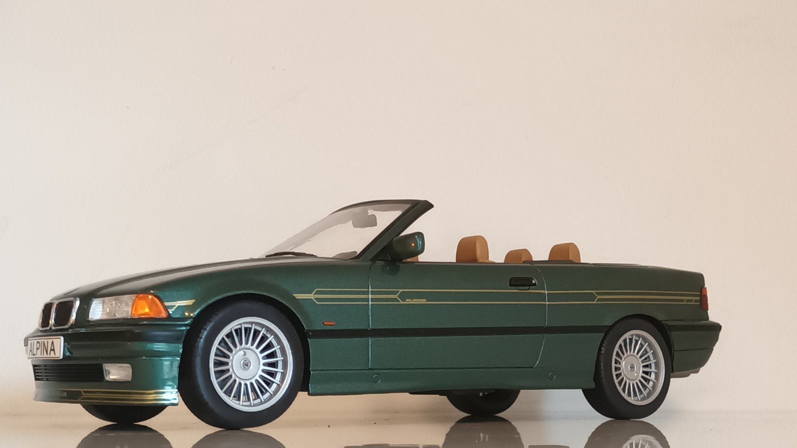 1:18 BMW E36 Alpina B3 cabrio met softtop, Ophalen, Zo goed als nieuw, Auto, Overige merken