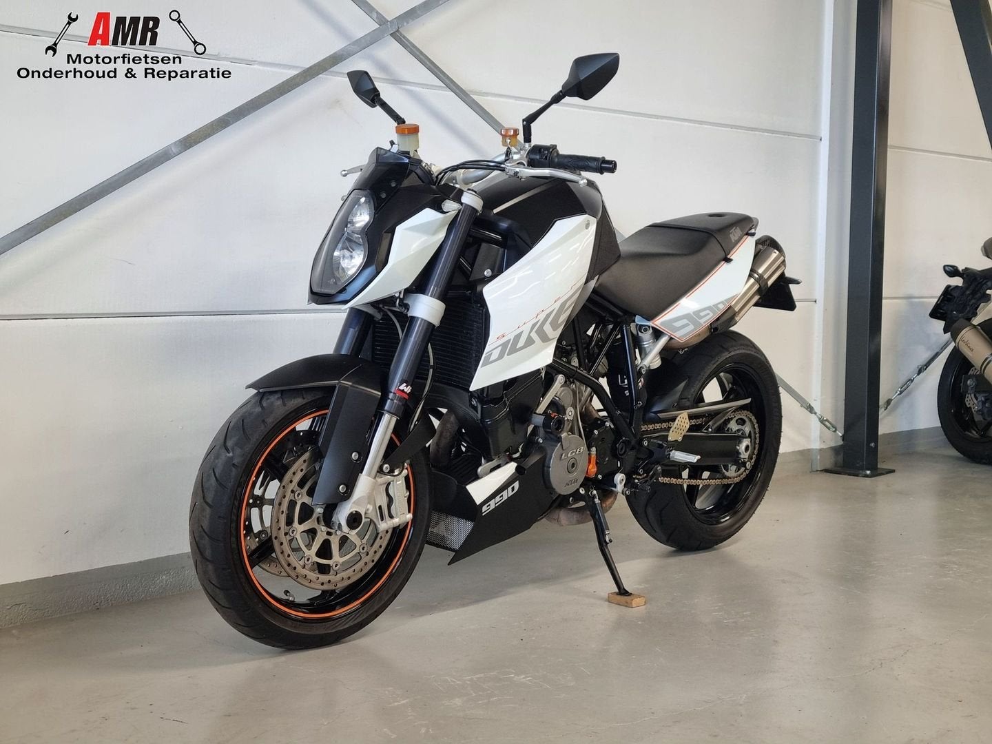 KTM 990 SUPER DUKE (bj 2008), 2 cilinders, KTM, Motorrijbewijs A, Bedrijf