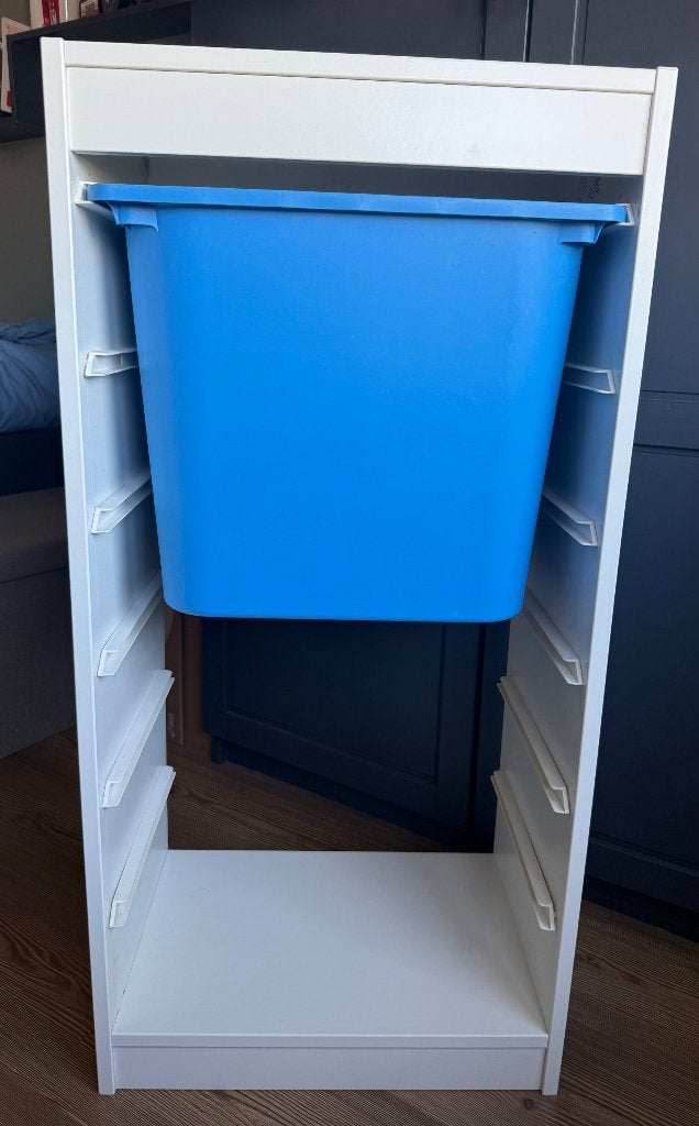Trofast kast met bak, Kinderen en Baby's, Ophalen, Gebruikt, Kast, 75 tot 100 cm