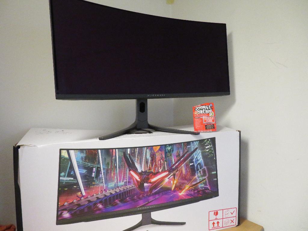 Alienware 34" curved QD-OLED Monitor 120 / 165Hz 0.1ms, Computers en Software, Monitoren, Alienware, Minder dan 1 ms, Overige typen