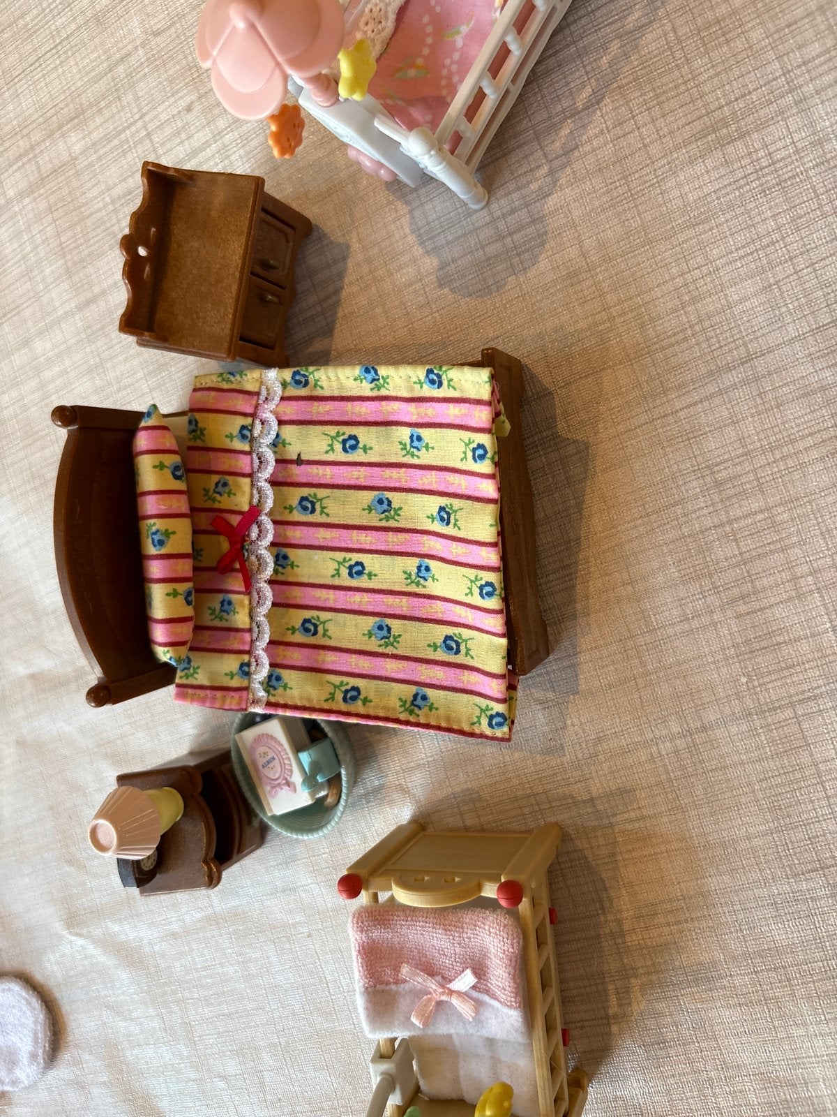 Sylvanian Families Slaapkamerset - Ouders & Kinderen, Ophalen of Verzenden, Zo goed als nieuw, Jongen of Meisje
