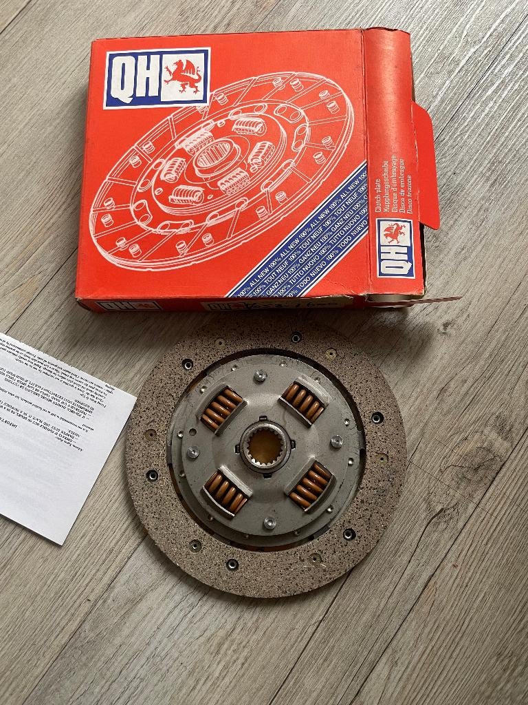 Nieuw oldtimer auto onderdelen Mazda 323 Fa 1977/80, Ophalen of Verzenden, Nieuw