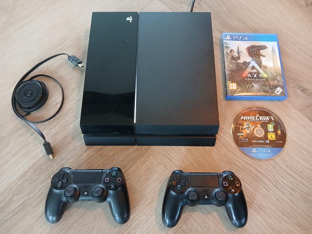 Ps4 met 2 controllers + 2 spellen, 2 spelers, Ophalen, Vanaf 3 jaar