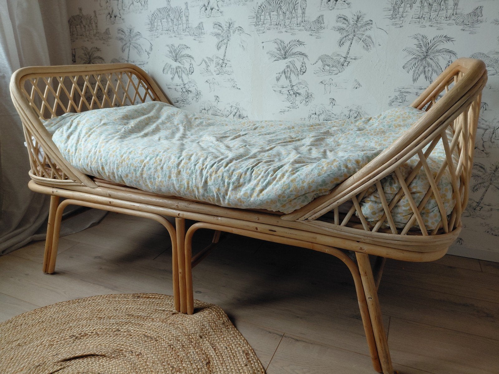 Rotan peuterbed, Huis en Inrichting, Slaapkamer | Bedden, Ophalen, Overige materialen, Gebruikt, Bruin