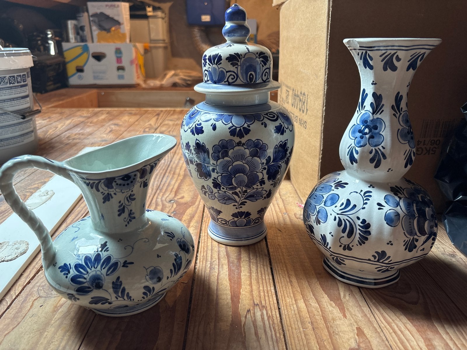 Delfts Blauw Vazen en Kan - Handgeschilderd Holland, Antiek en Kunst, Ophalen